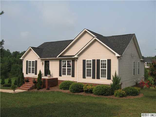 Property image 1 at 405 Delview Drive, Cherryville, NC 28021