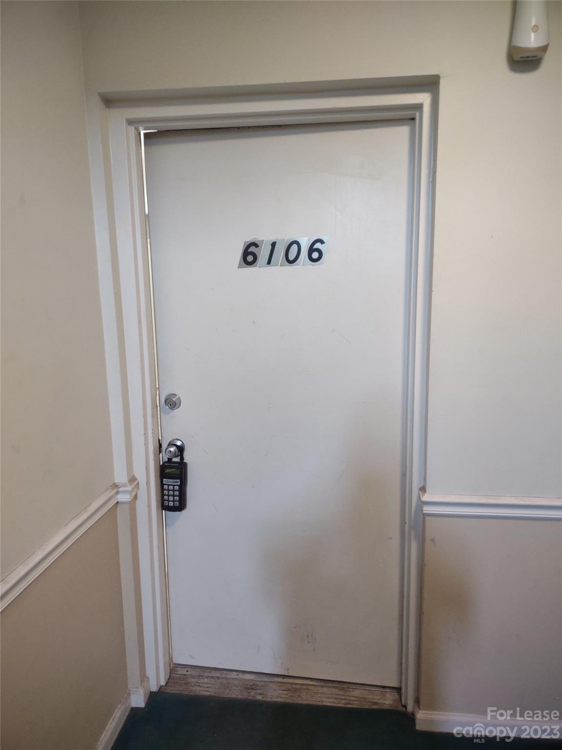 Property image 1 at 6106 Meadow Rose Lane, Charlotte, NC 28215