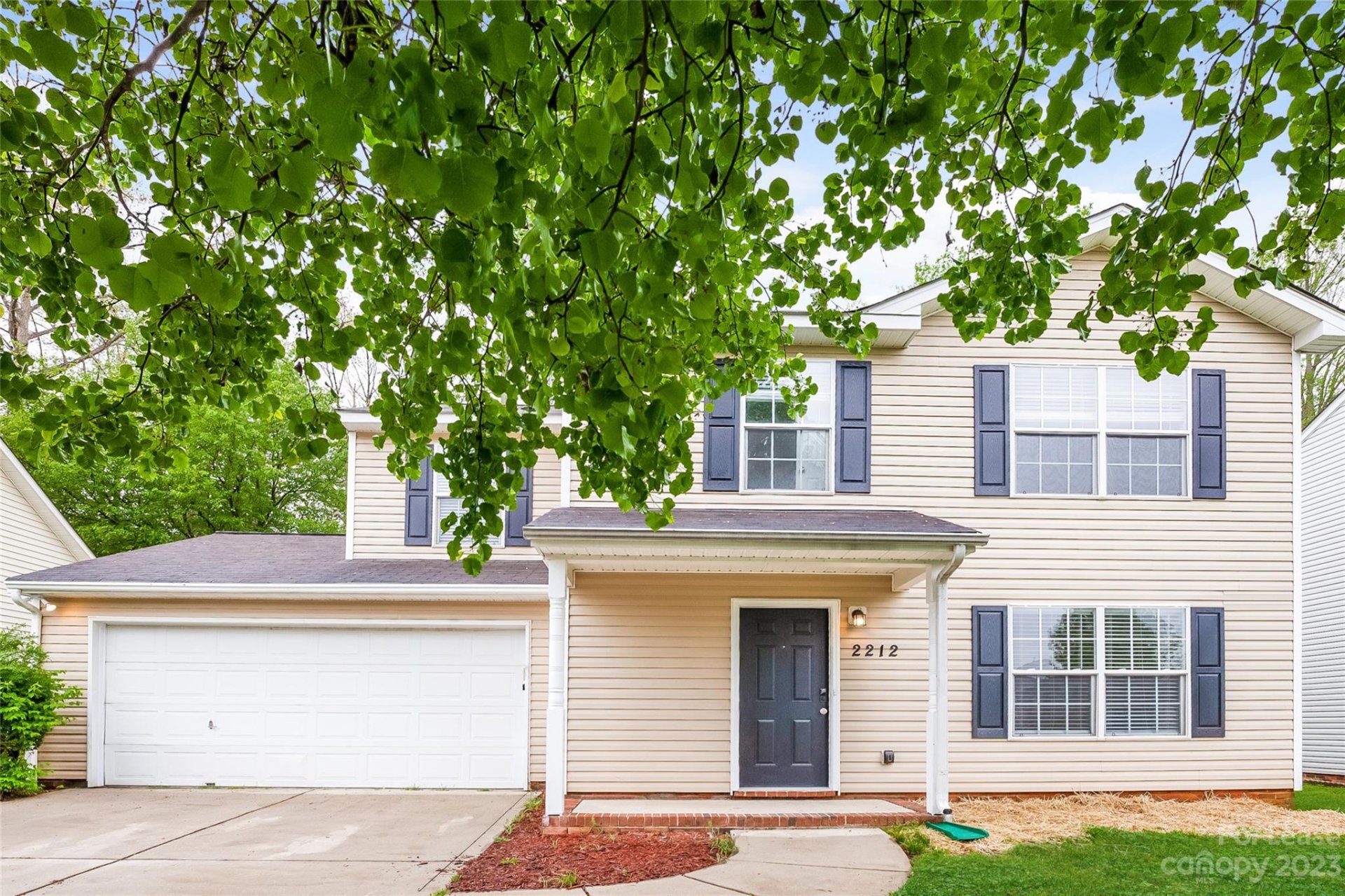 Property image 1 at 2212 Pleasant Dale Drive, Charlotte, NC 28214