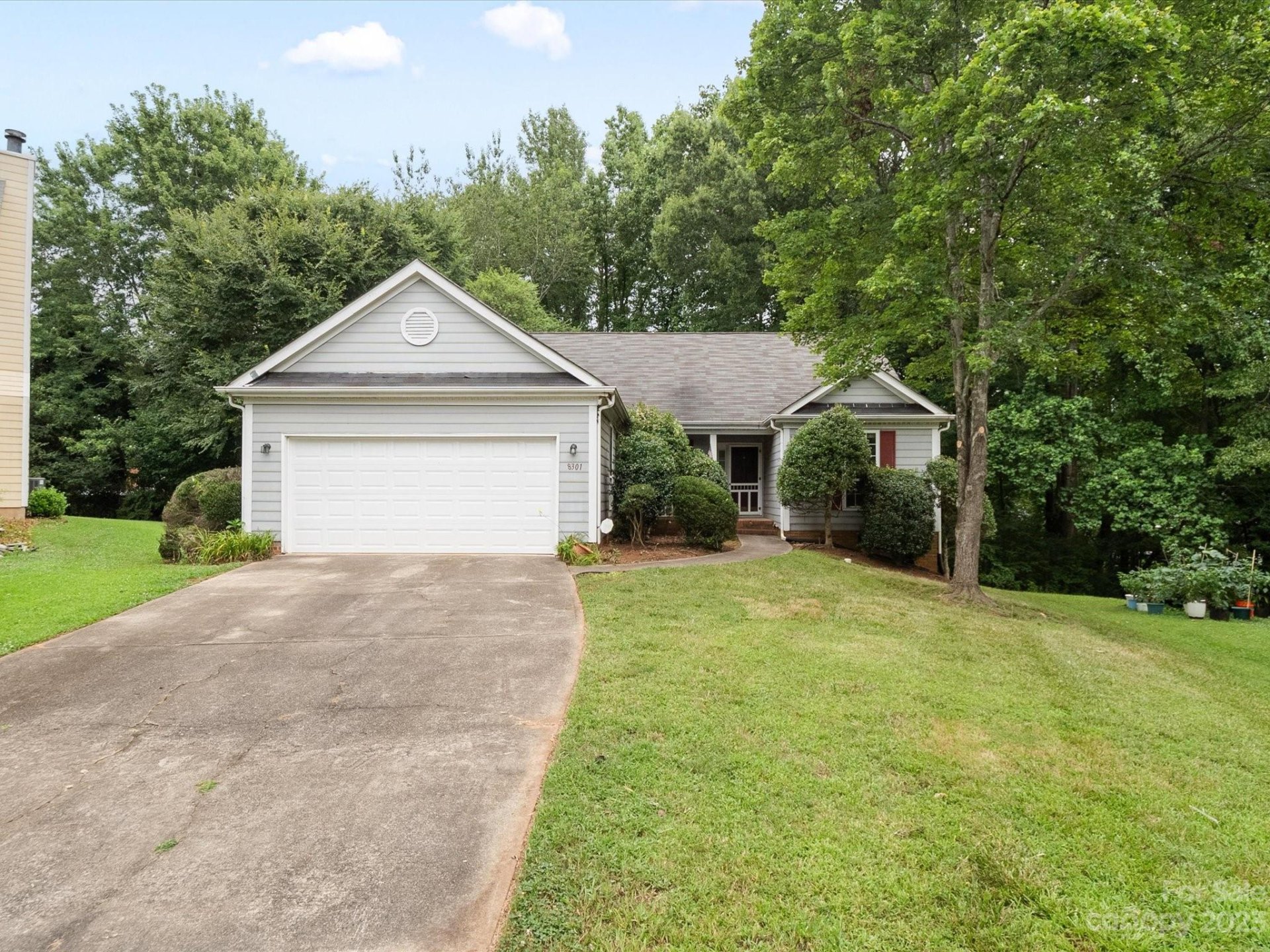 Property image 1 at 8301 Houndstooth Drive, Charlotte, NC 28227