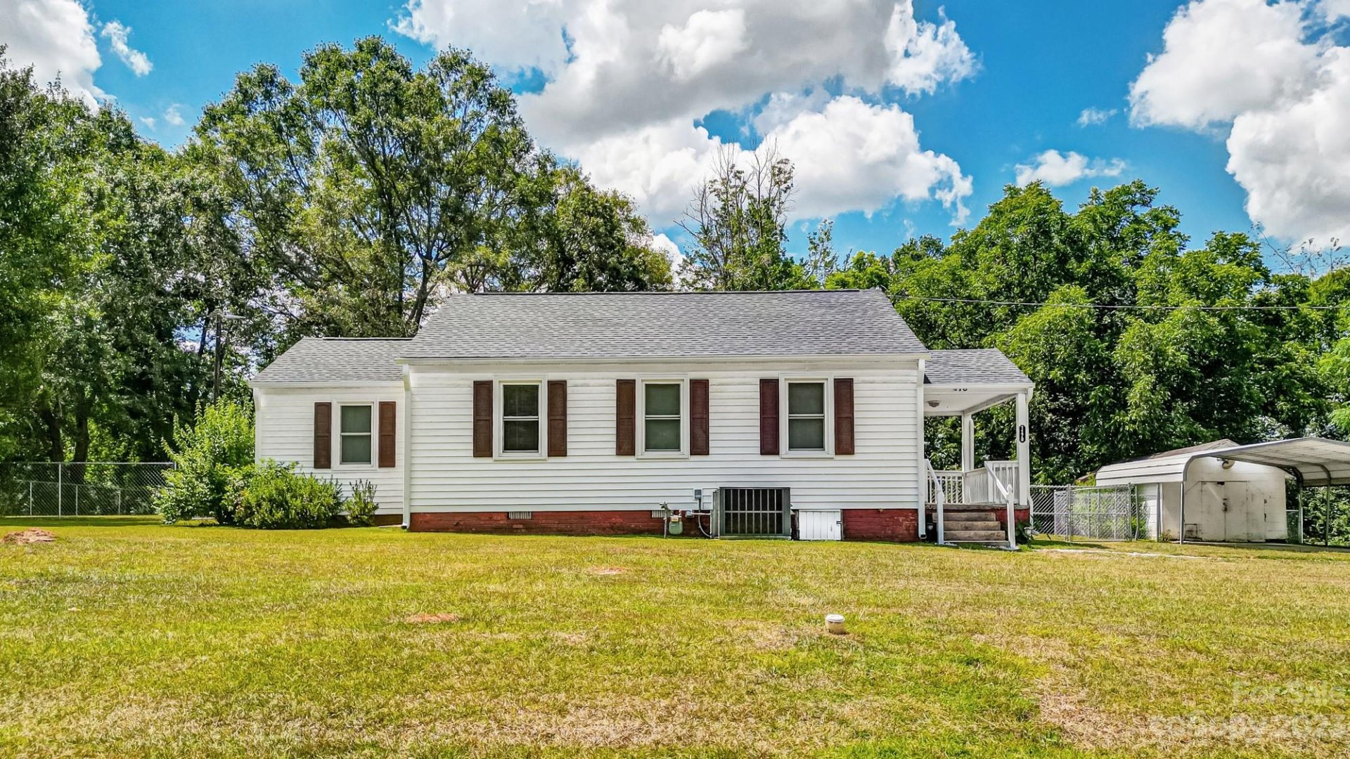 Property image 1 at 1178 Hampton Grace Avenue, Lancaster, SC 29720