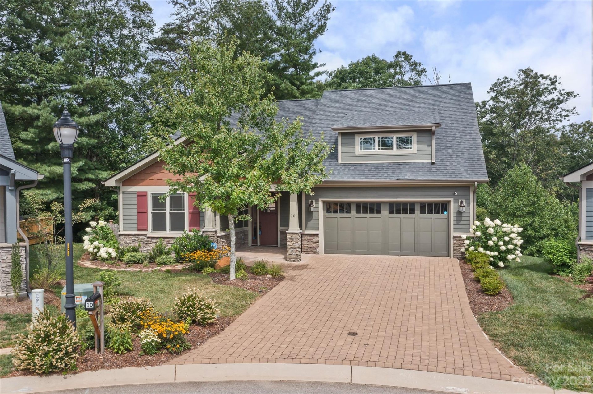 Property image 1 at 10 Lifestyle Court, Arden, NC 28704