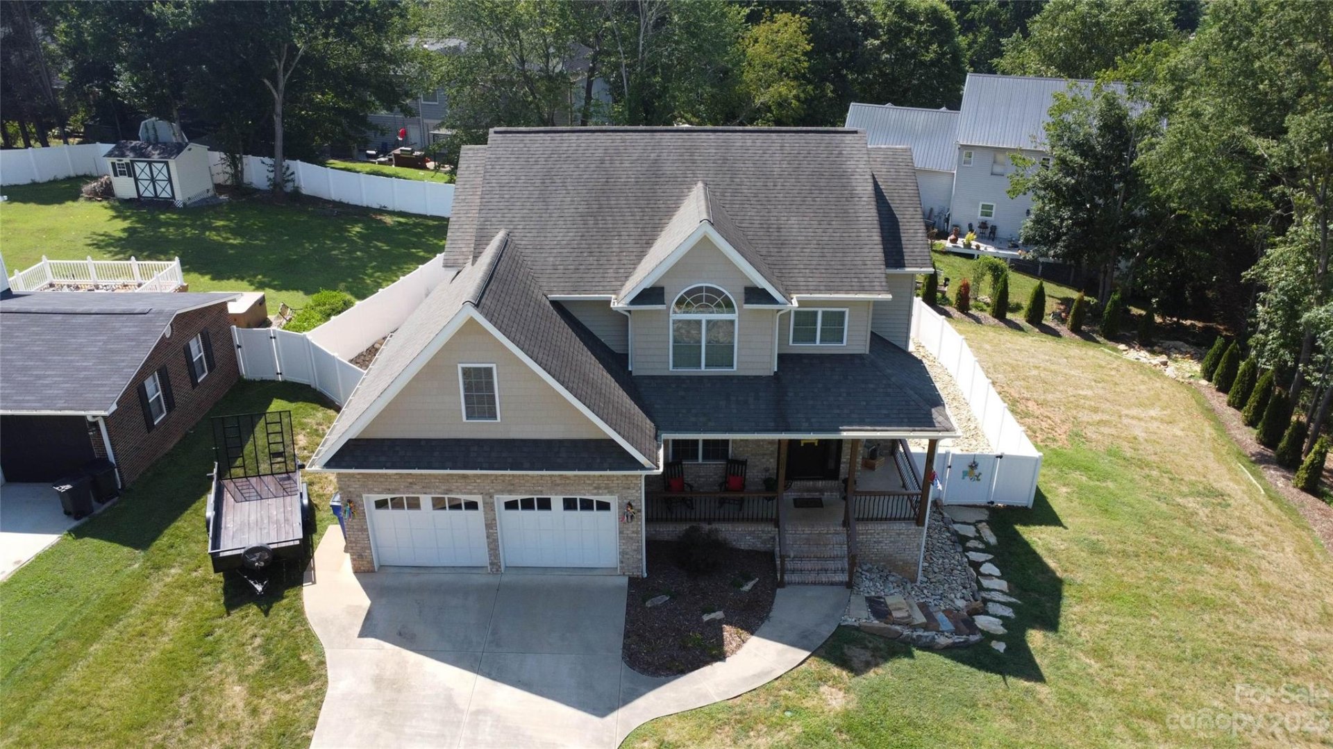 Property image 2 at 6011 Dockside Drive, Hickory, NC 28601