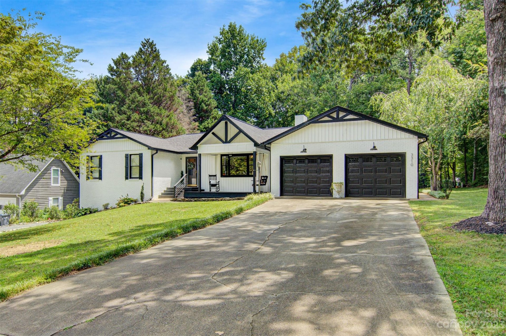 Property image 1 at 3310 15th Street, Hickory, NC 28601