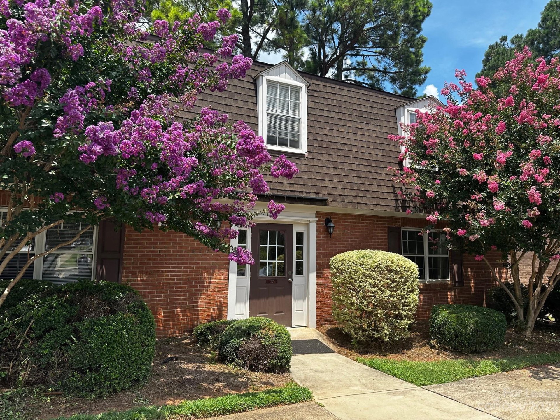 Property image 1 at 5805 Hunting Ridge Lane, Charlotte, NC 28212