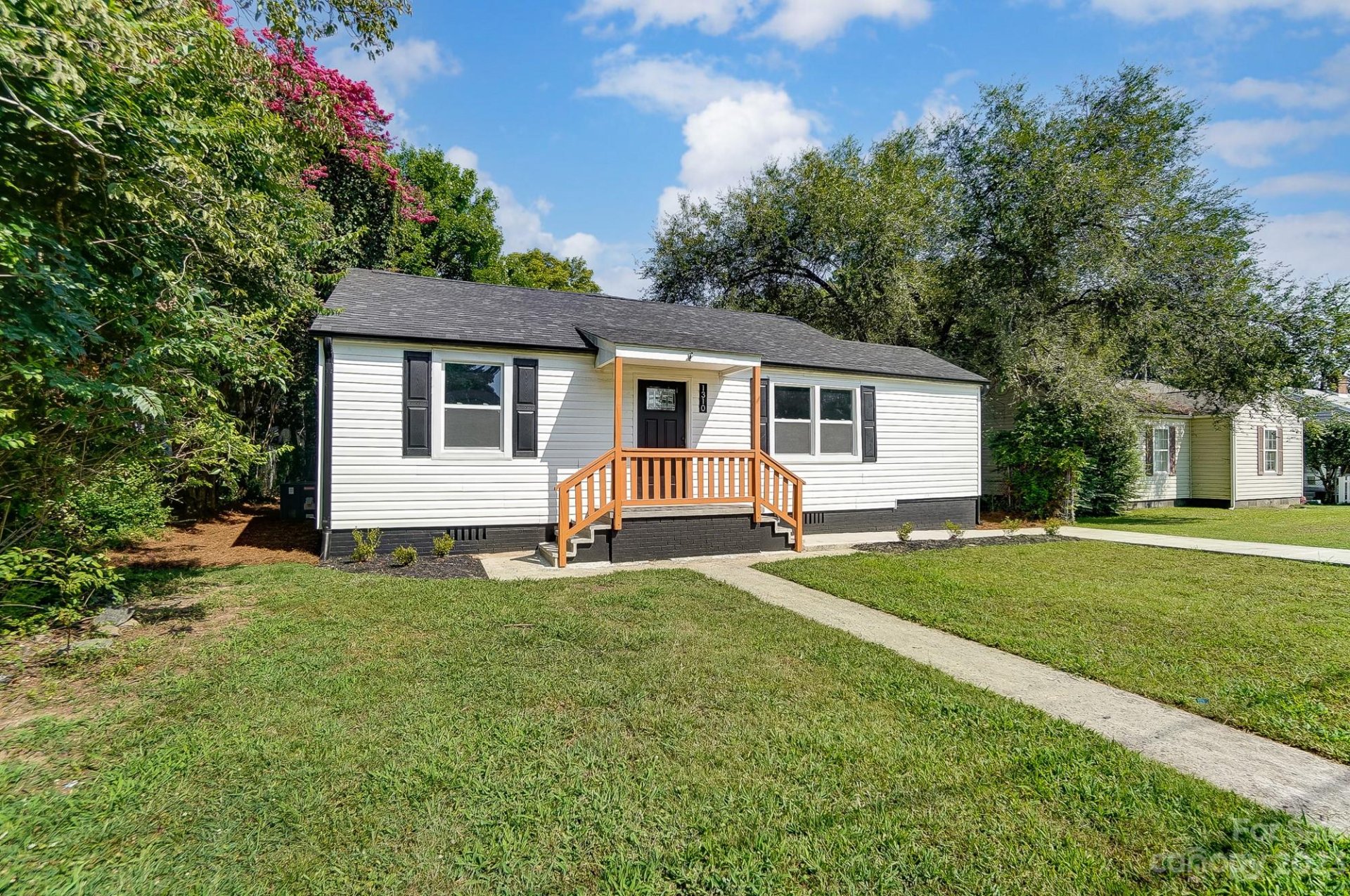 Property image 1 at 1310 Poston Circle, Gastonia, NC 28054