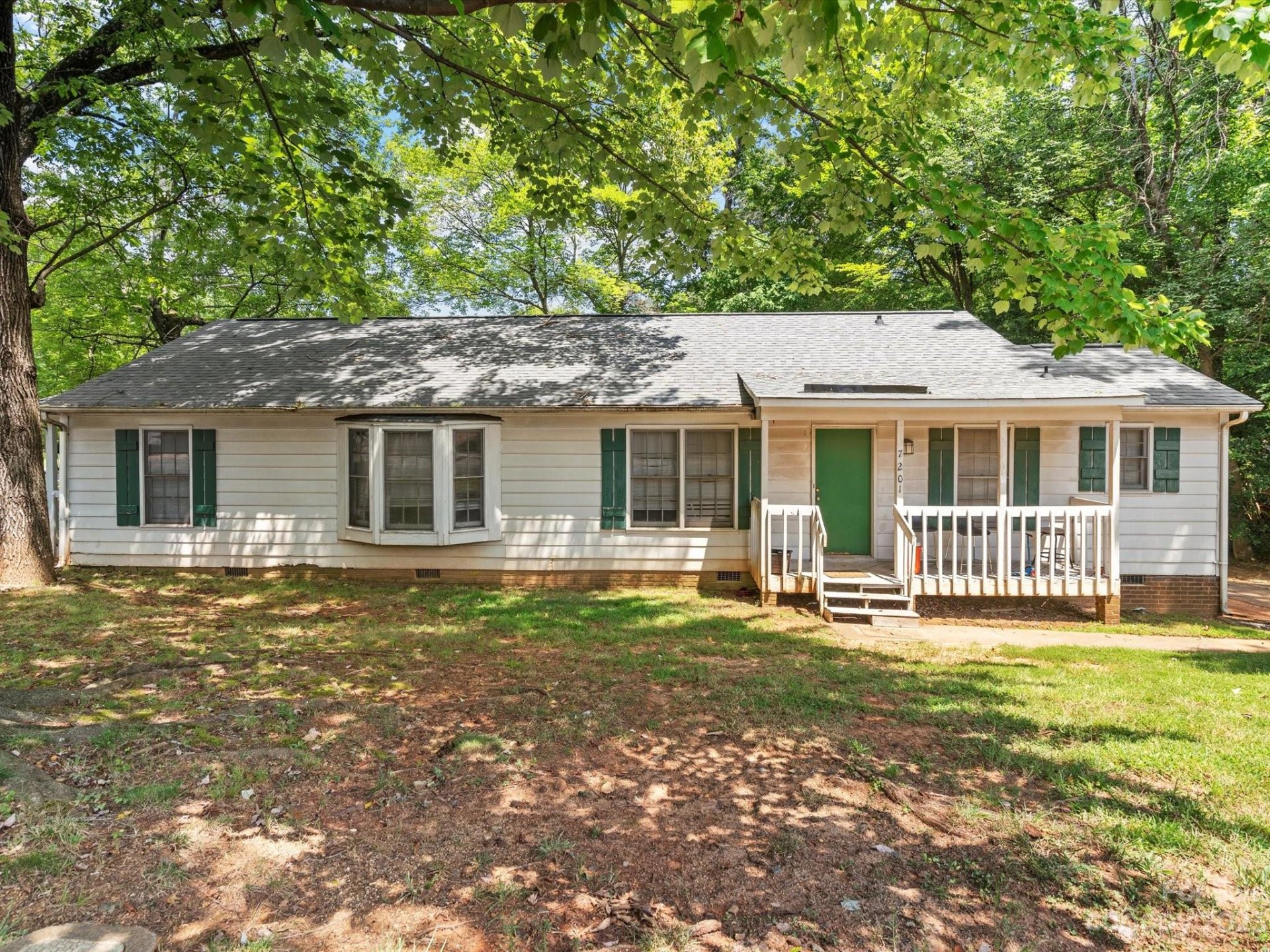 Property image 1 at 1049 Pinafore Drive, Charlotte, NC 28212