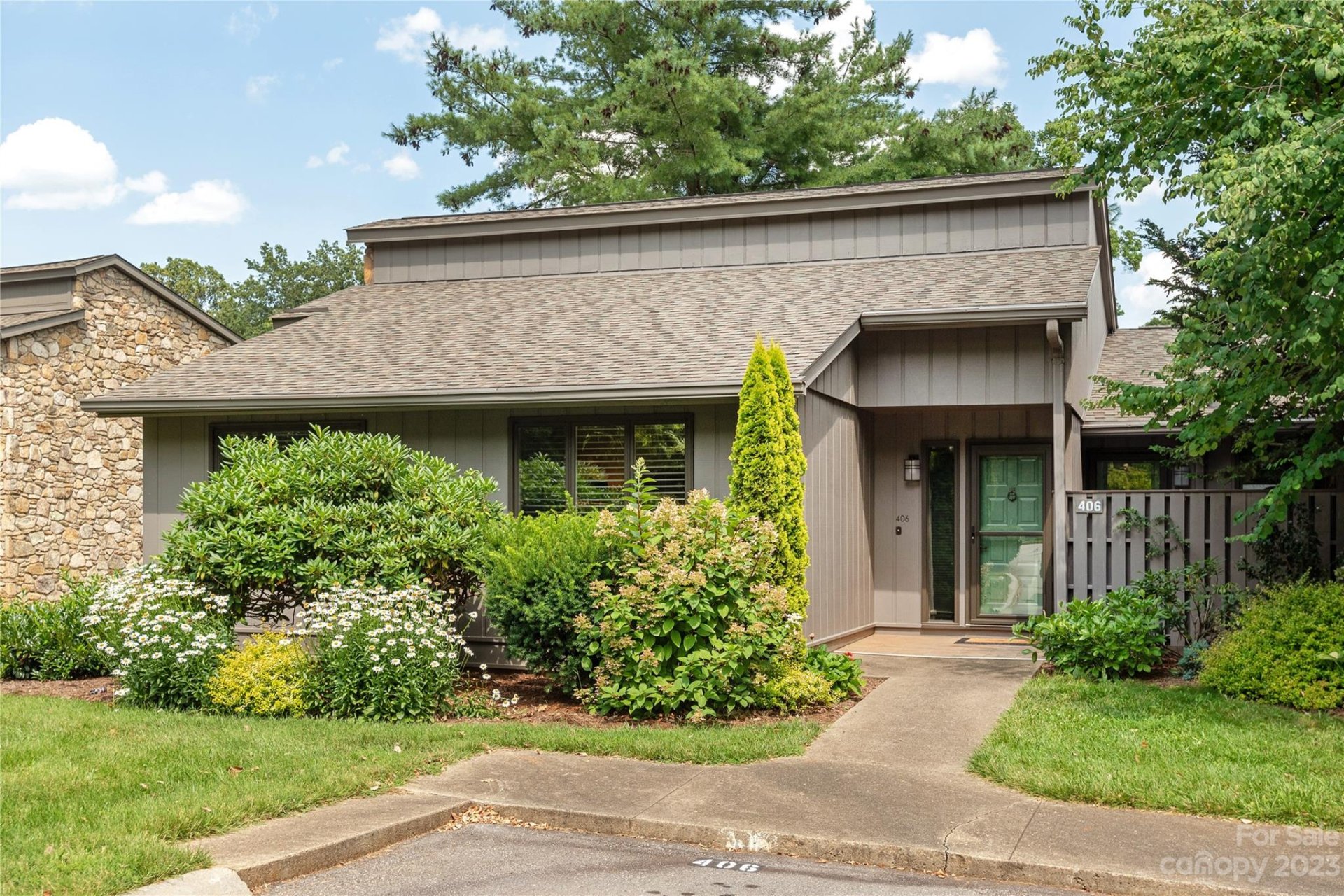 Property image 1 at 406 Crowfields Drive, Asheville, NC 28803