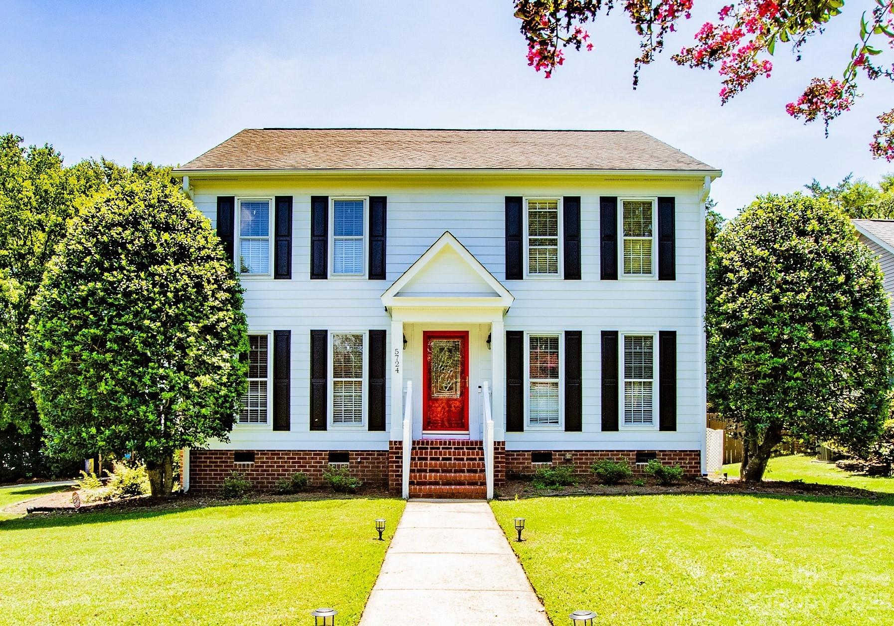 Property image 1 at 5724 Ivygate Lane, Charlotte, NC 28226