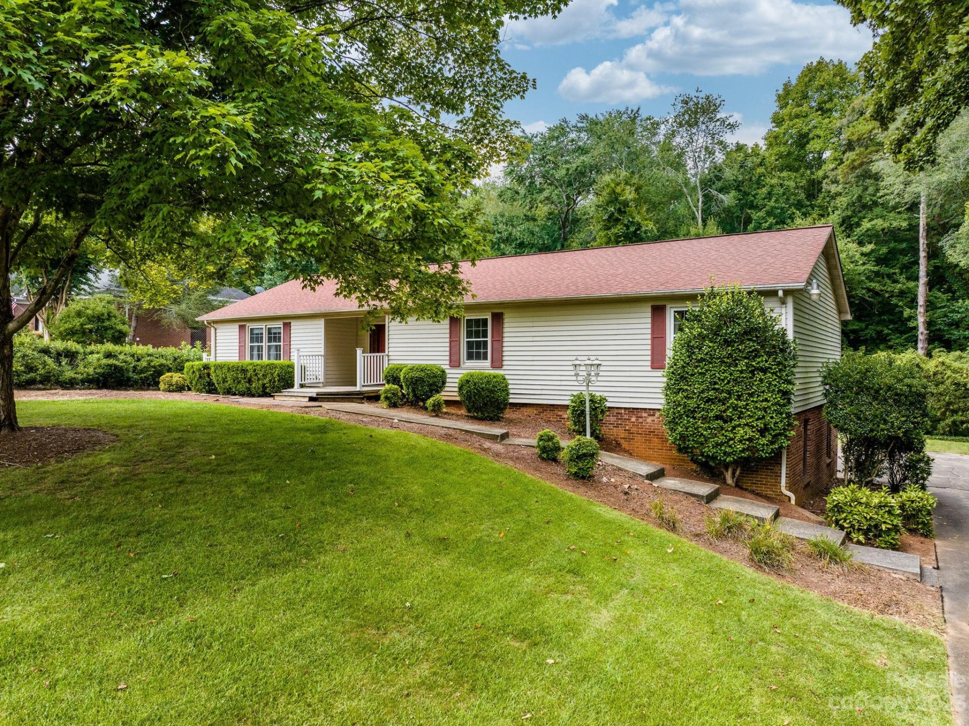 3131 3rd Street Drive