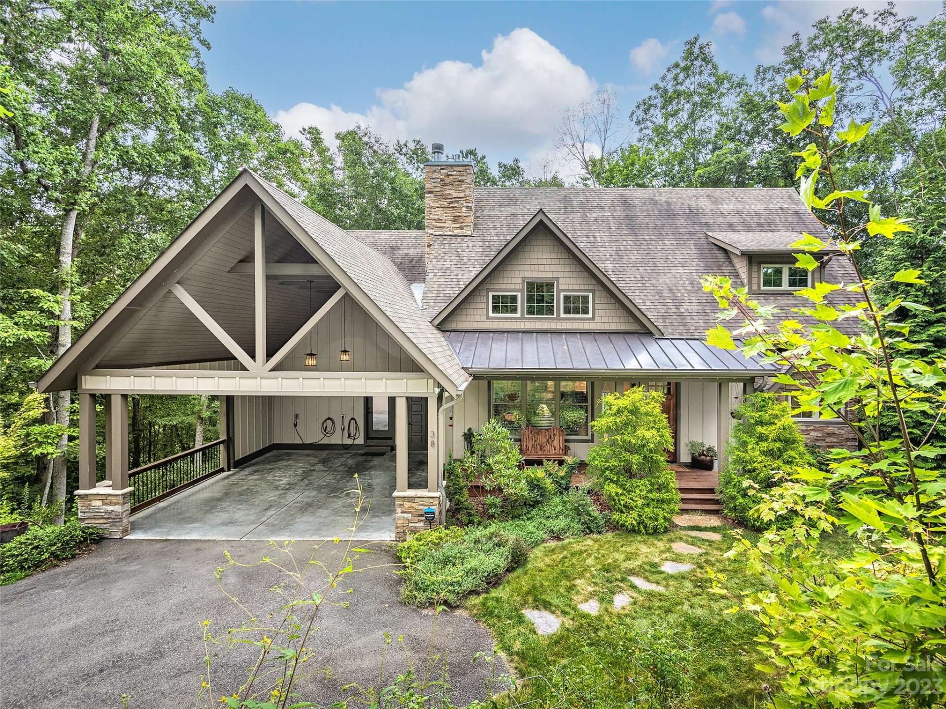 Property image 1 at 38 Starling Pass, Asheville, NC 28804