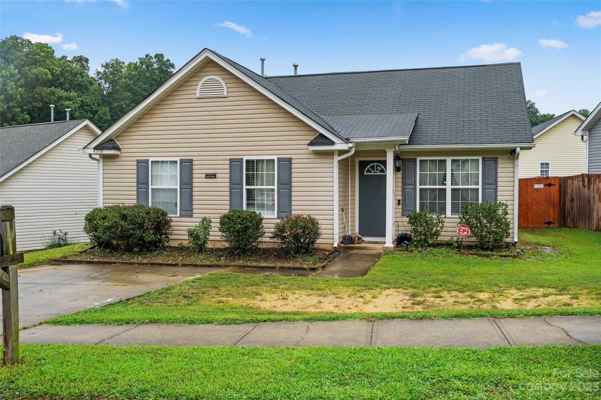 Property image 1 at 4728 Palm Breeze Lane, Charlotte, NC 28208