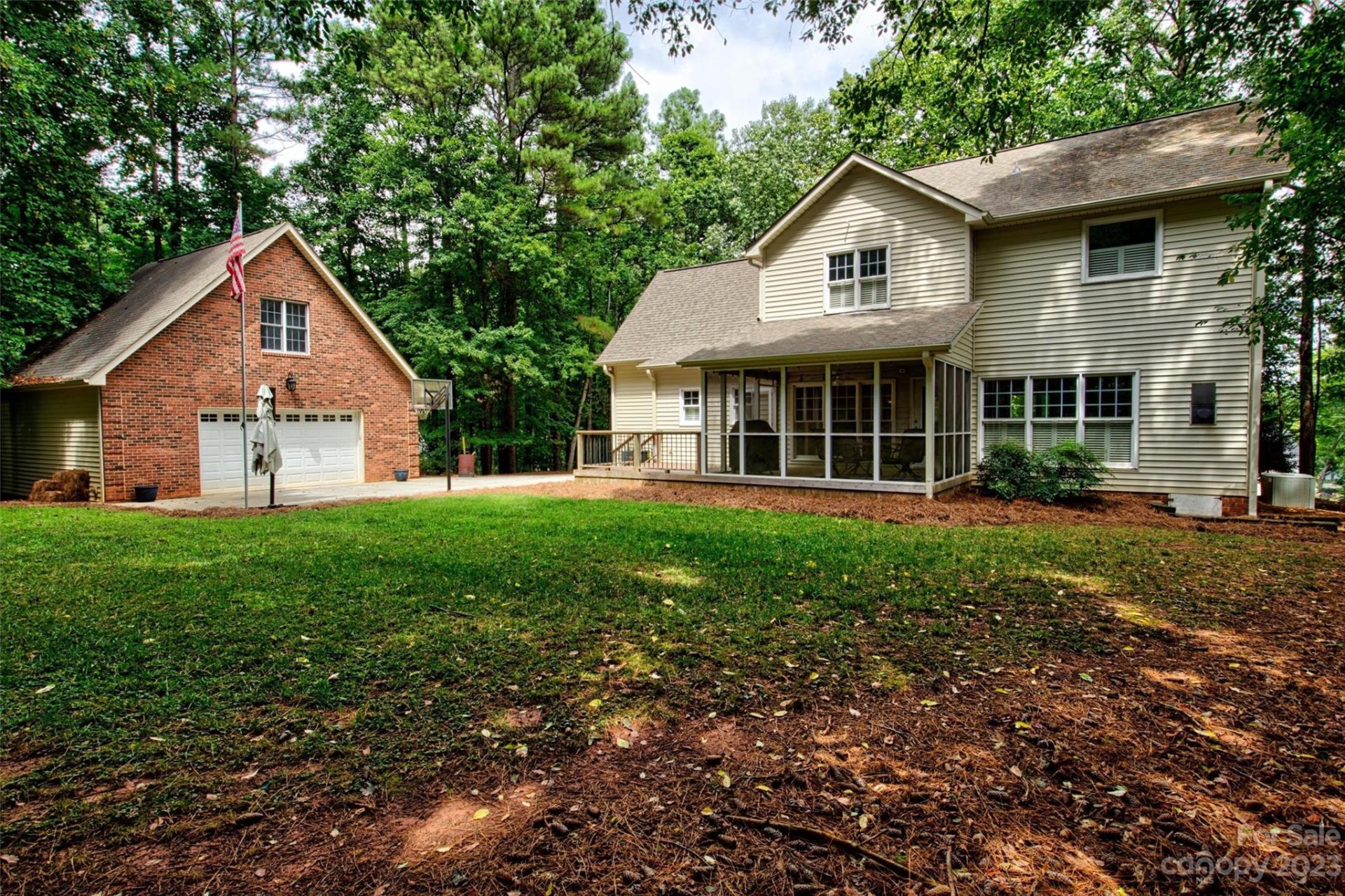 Property image 1 at 315 Beaten Path Road, Mooresville, NC 28117