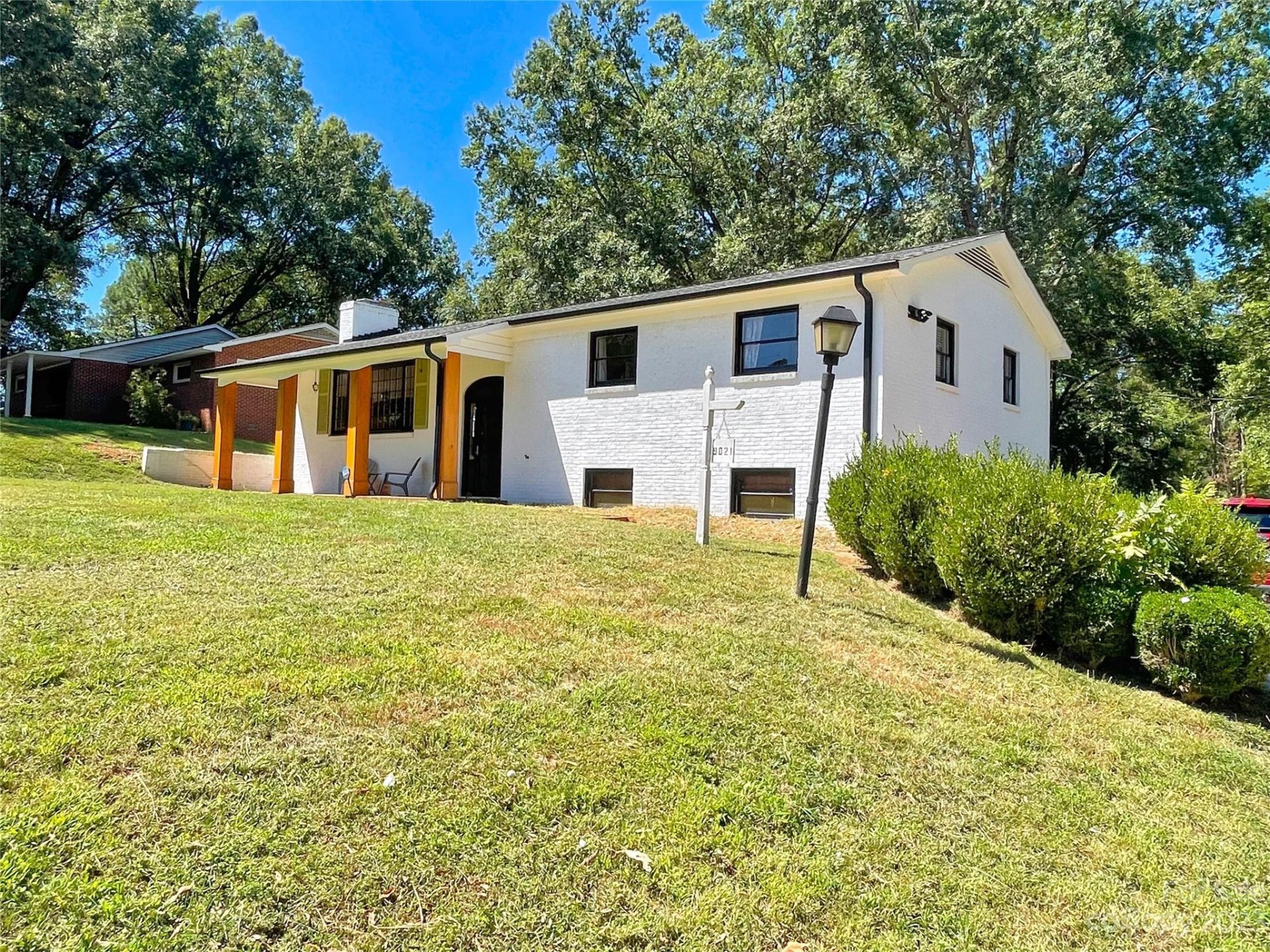 9021 Sharonbrook Drive