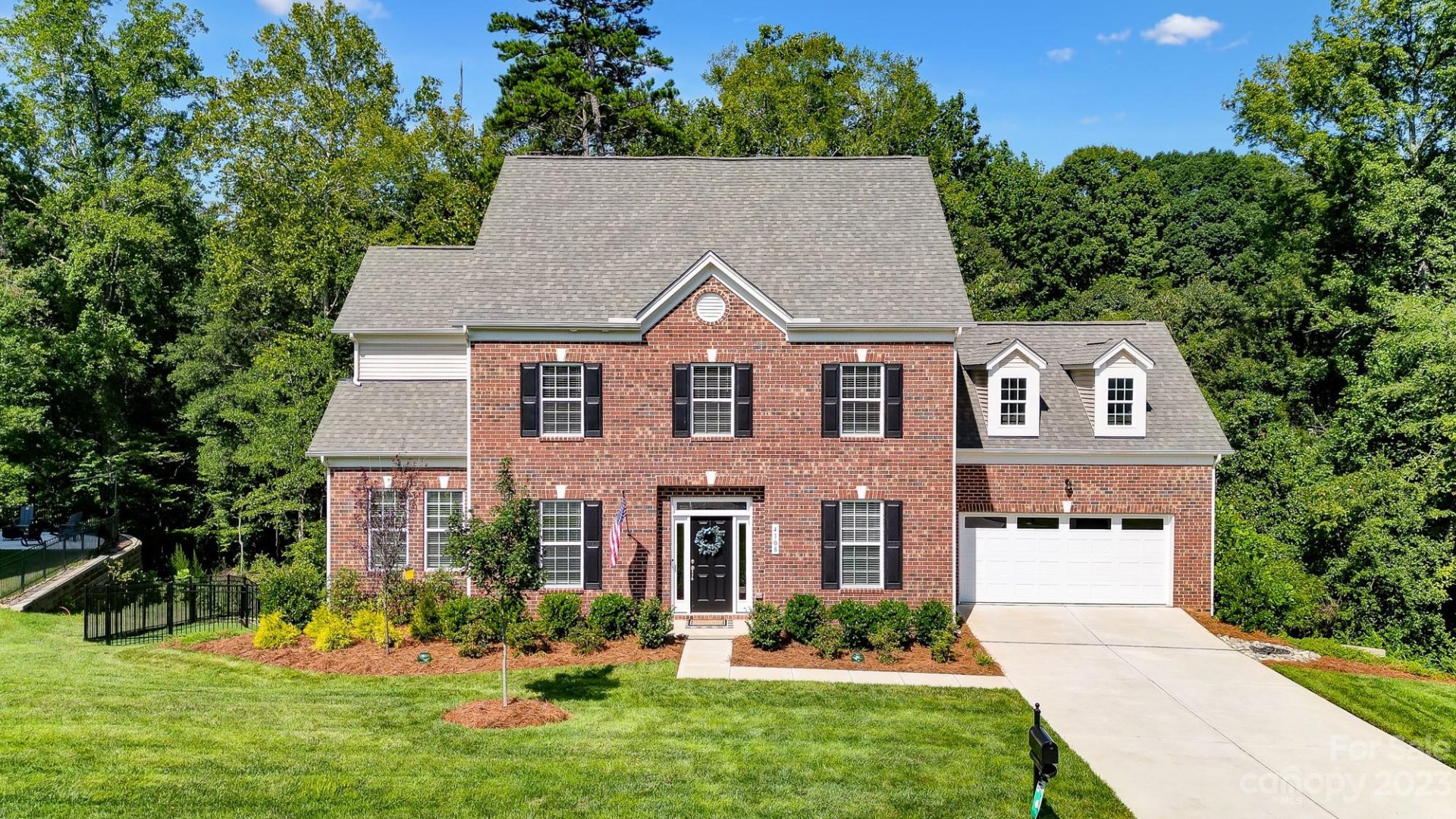 Property image 1 at 4108 Belle Meade Circle, Belmont, NC 28012