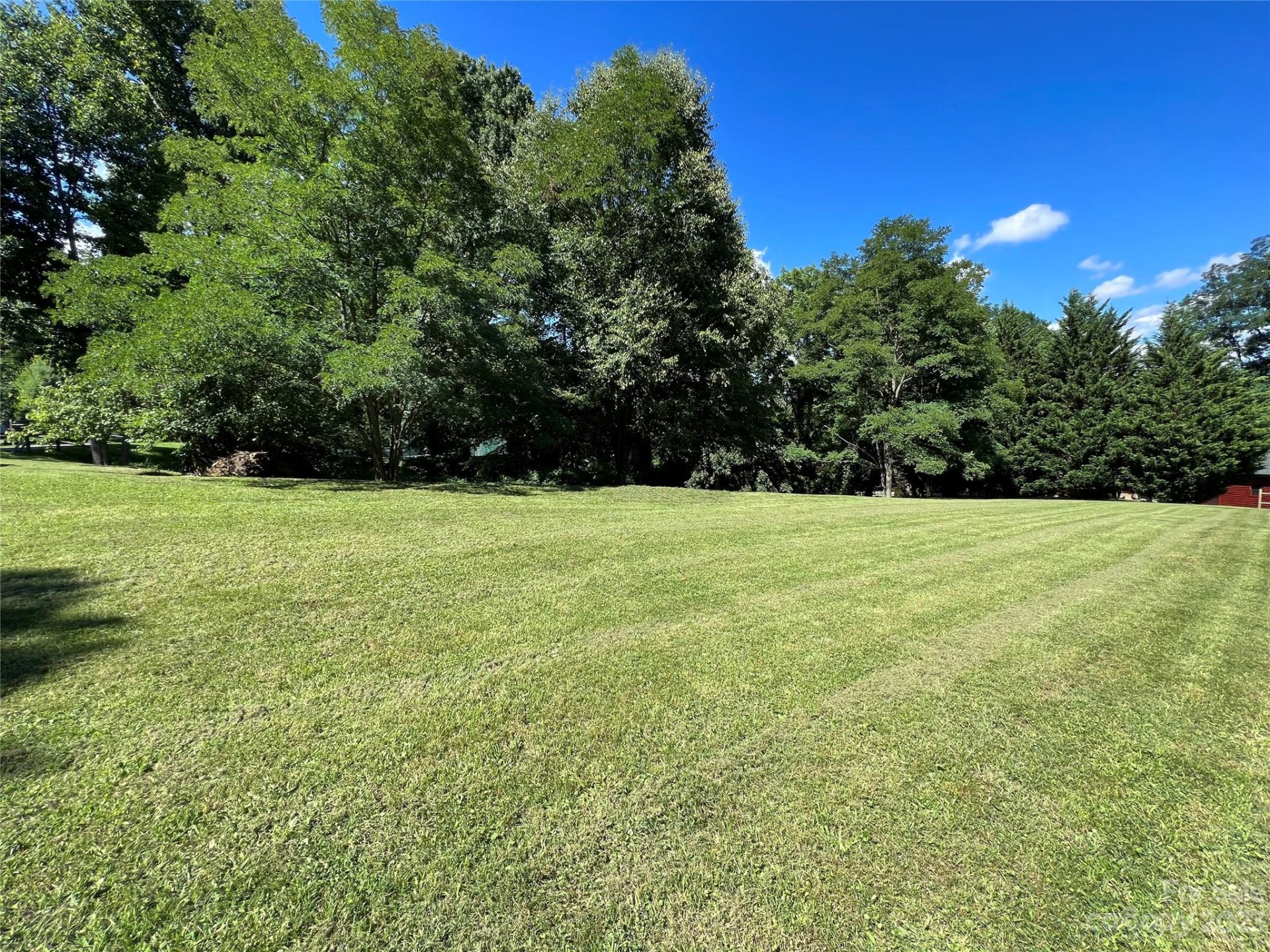 Property image 1 at 95 Rockin Chair Lane, Waynesville, NC 28785