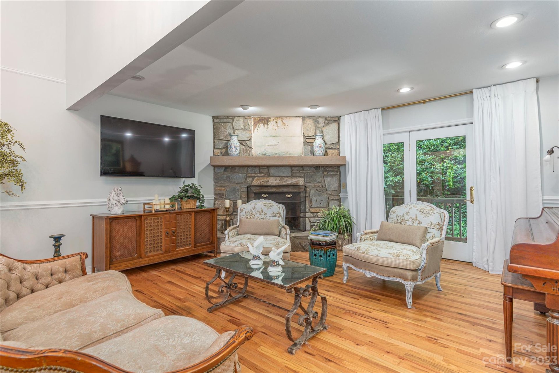 Property image 2 at 1182 Evergreen Farm Circle, Waynesville, NC 28786