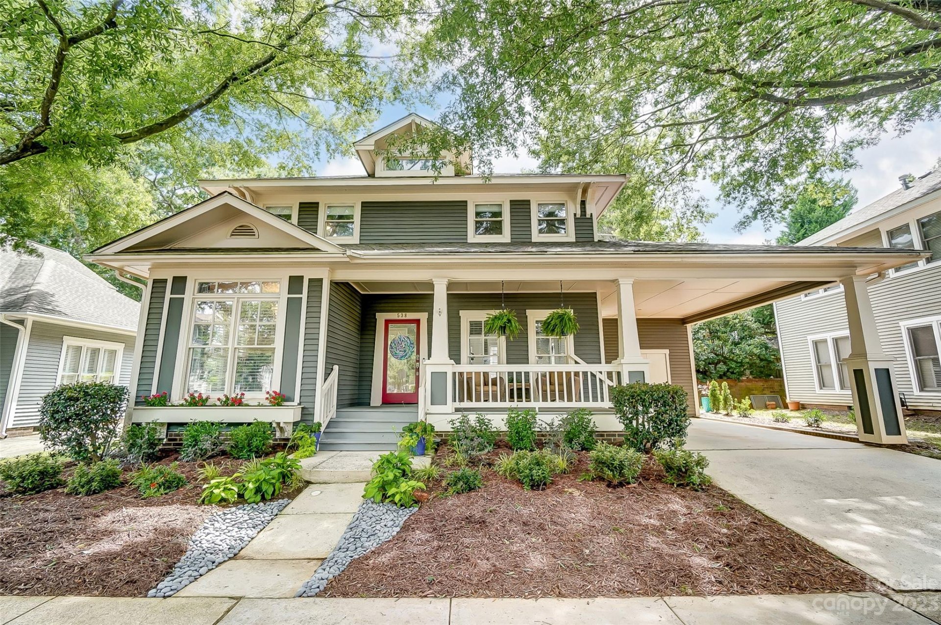 538 Olmsted Park Place