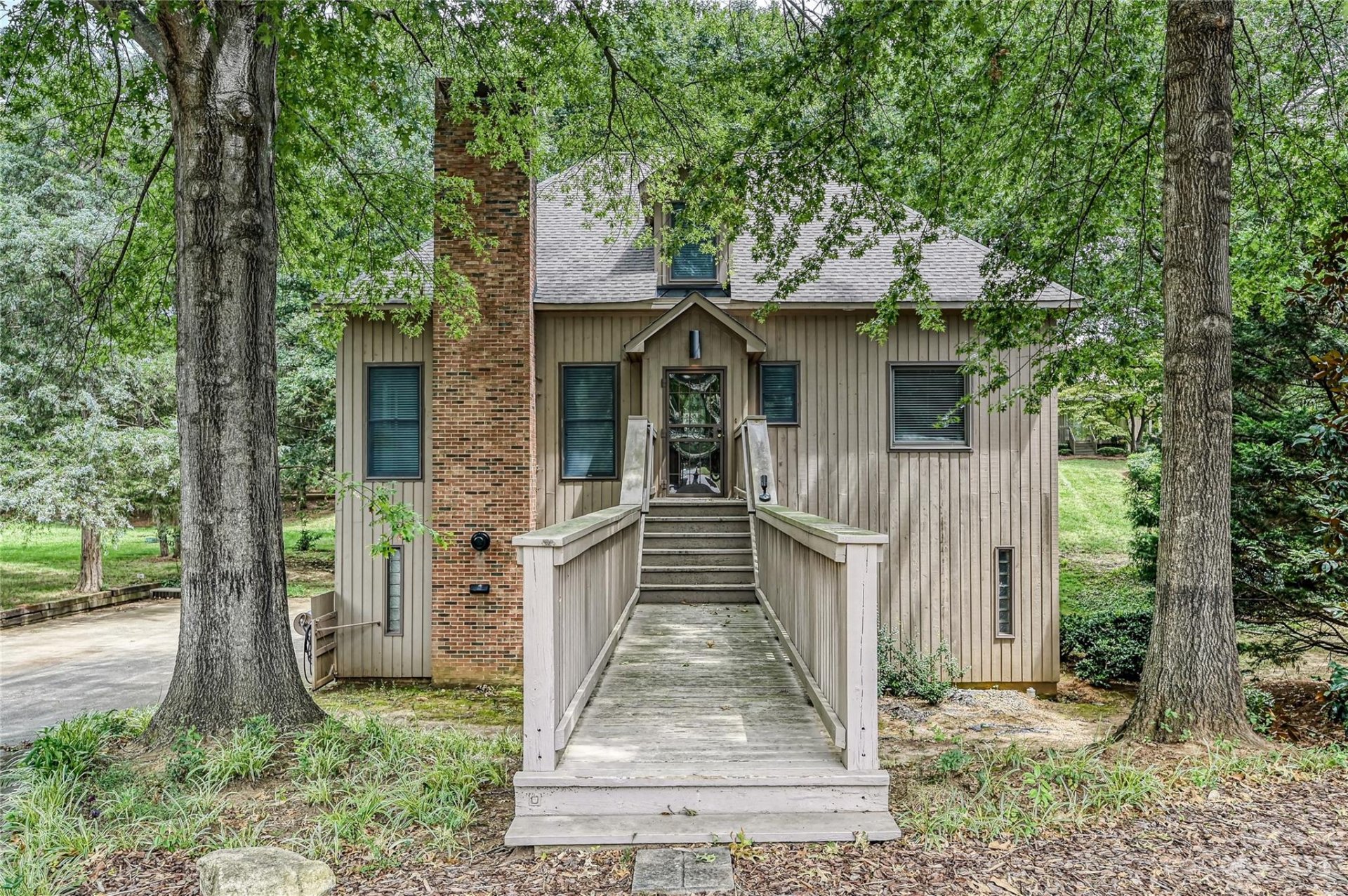 Property image 1 at 5107 Gamton Court, Charlotte, NC 28226