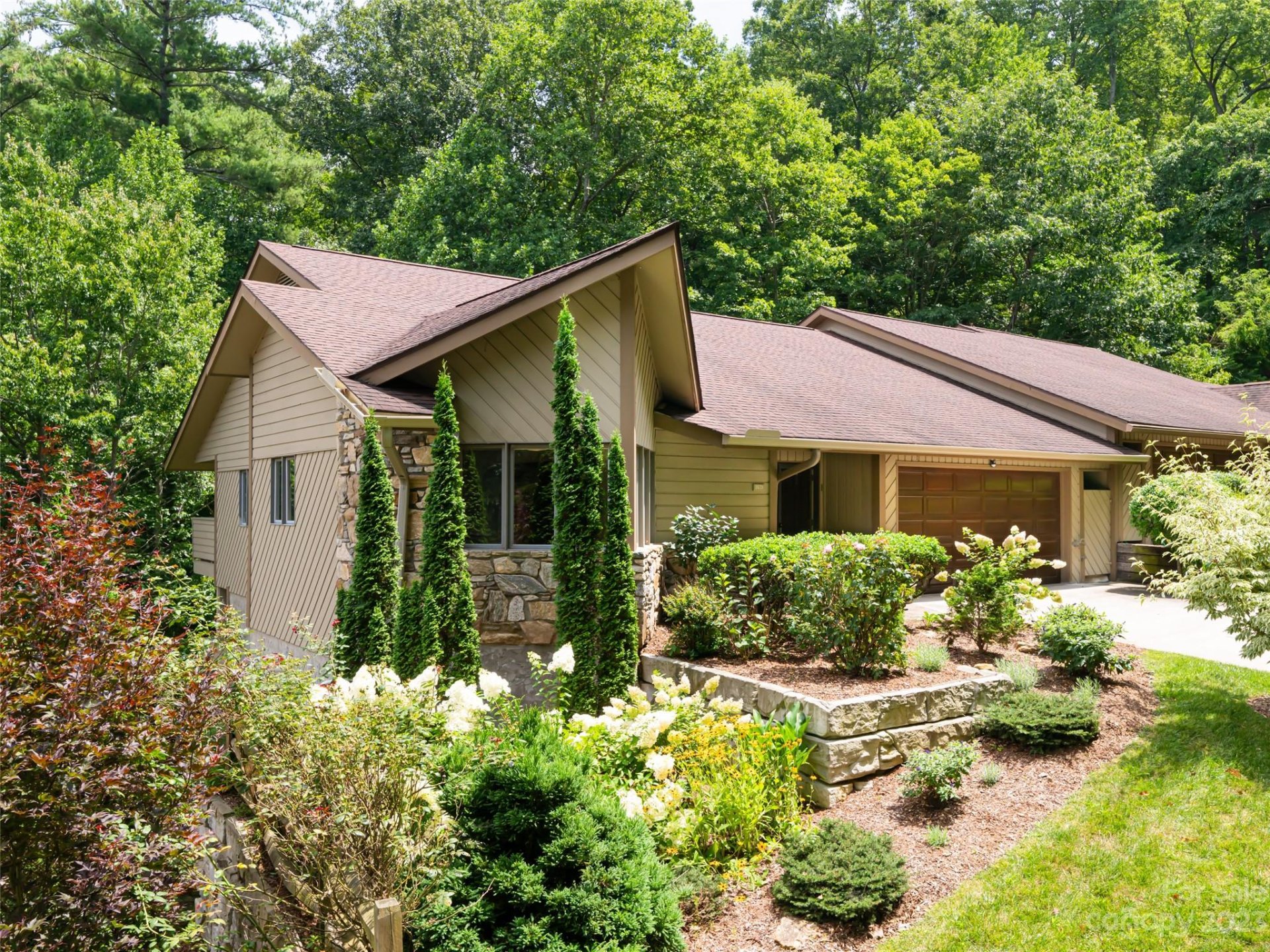 Property image 3 at 3601 Timber Trail, Asheville, NC 28804