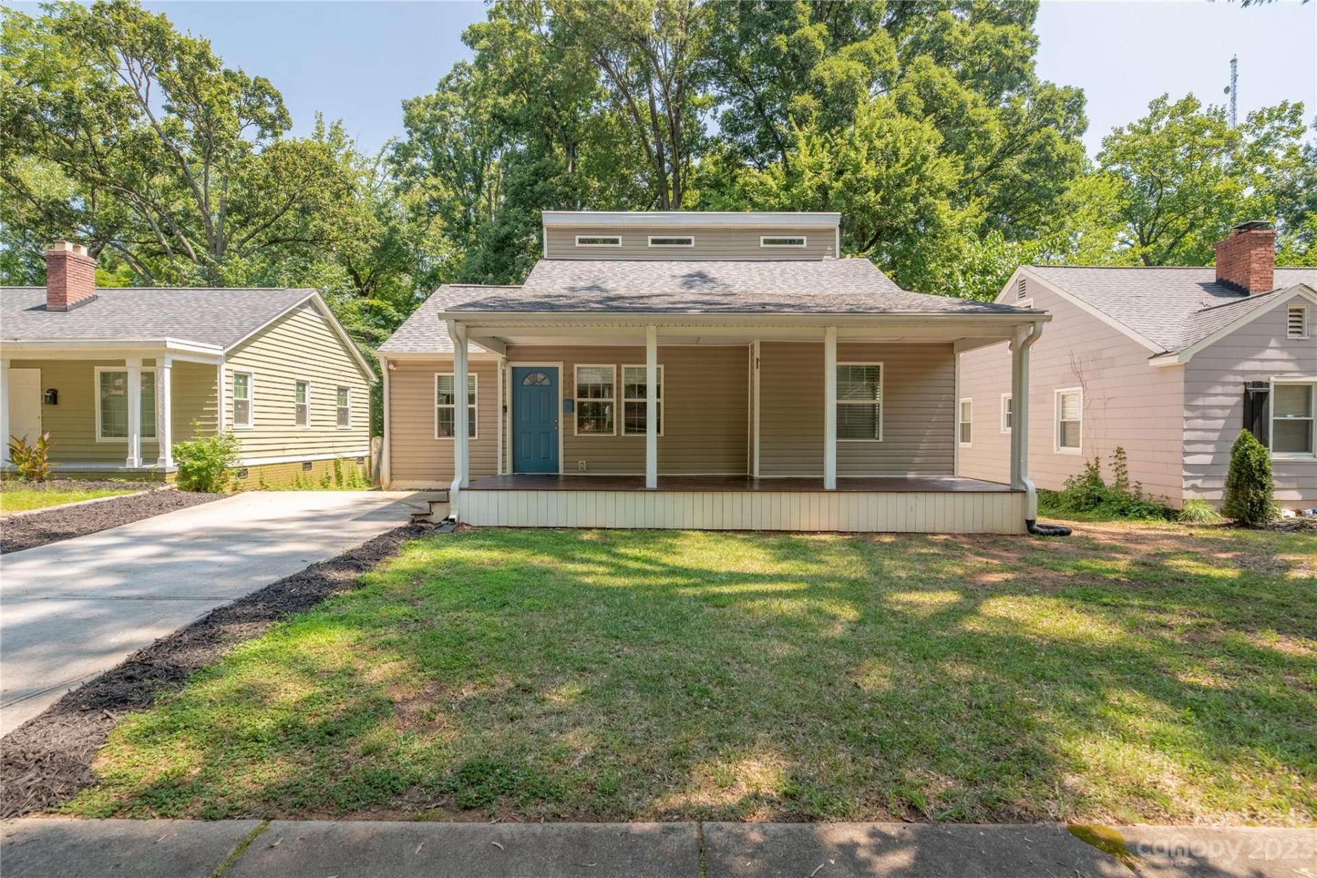 Property image 1 at 404 Keswick Avenue, Charlotte, NC 28206