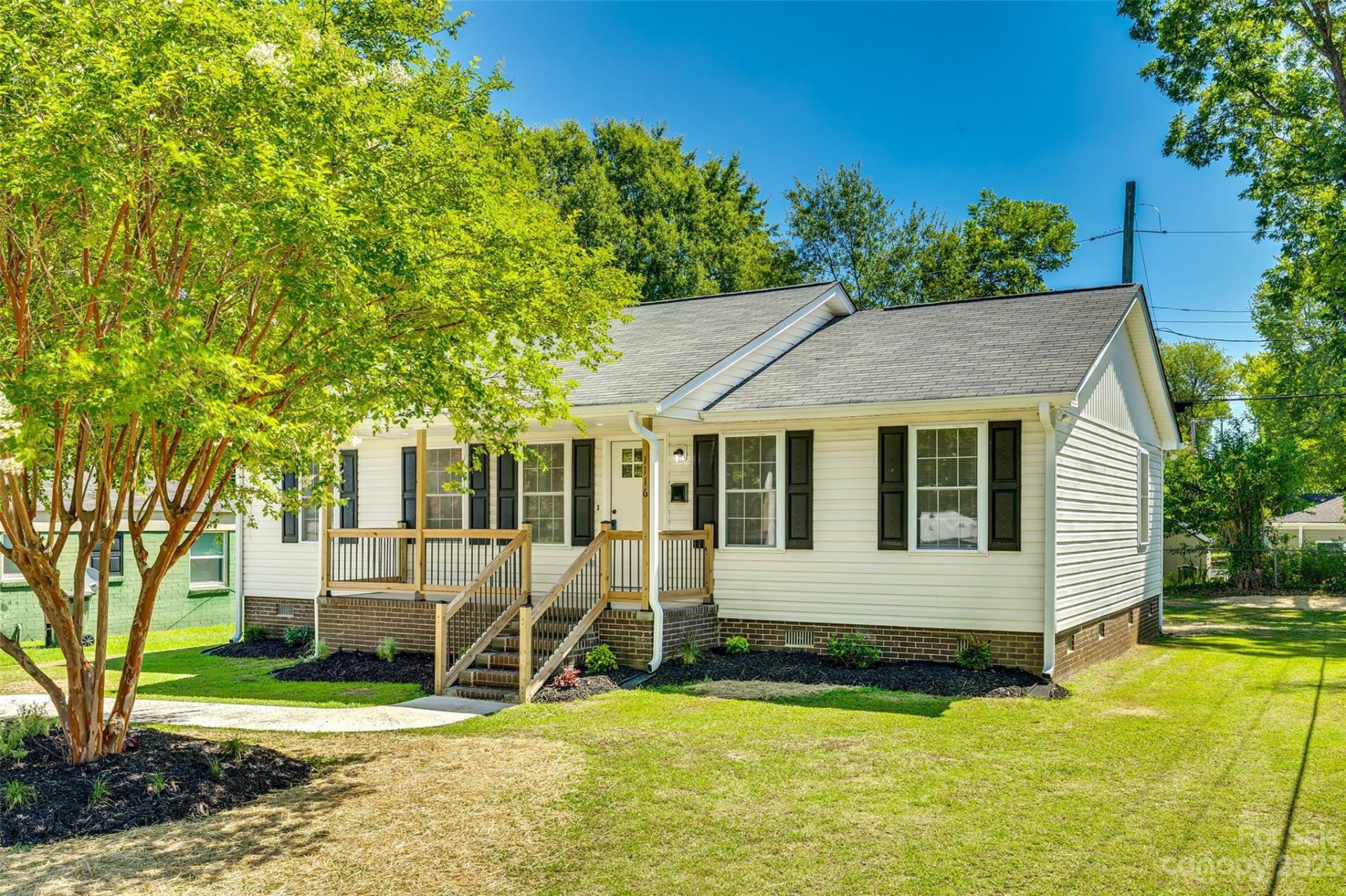 1116 Cherokee Avenue