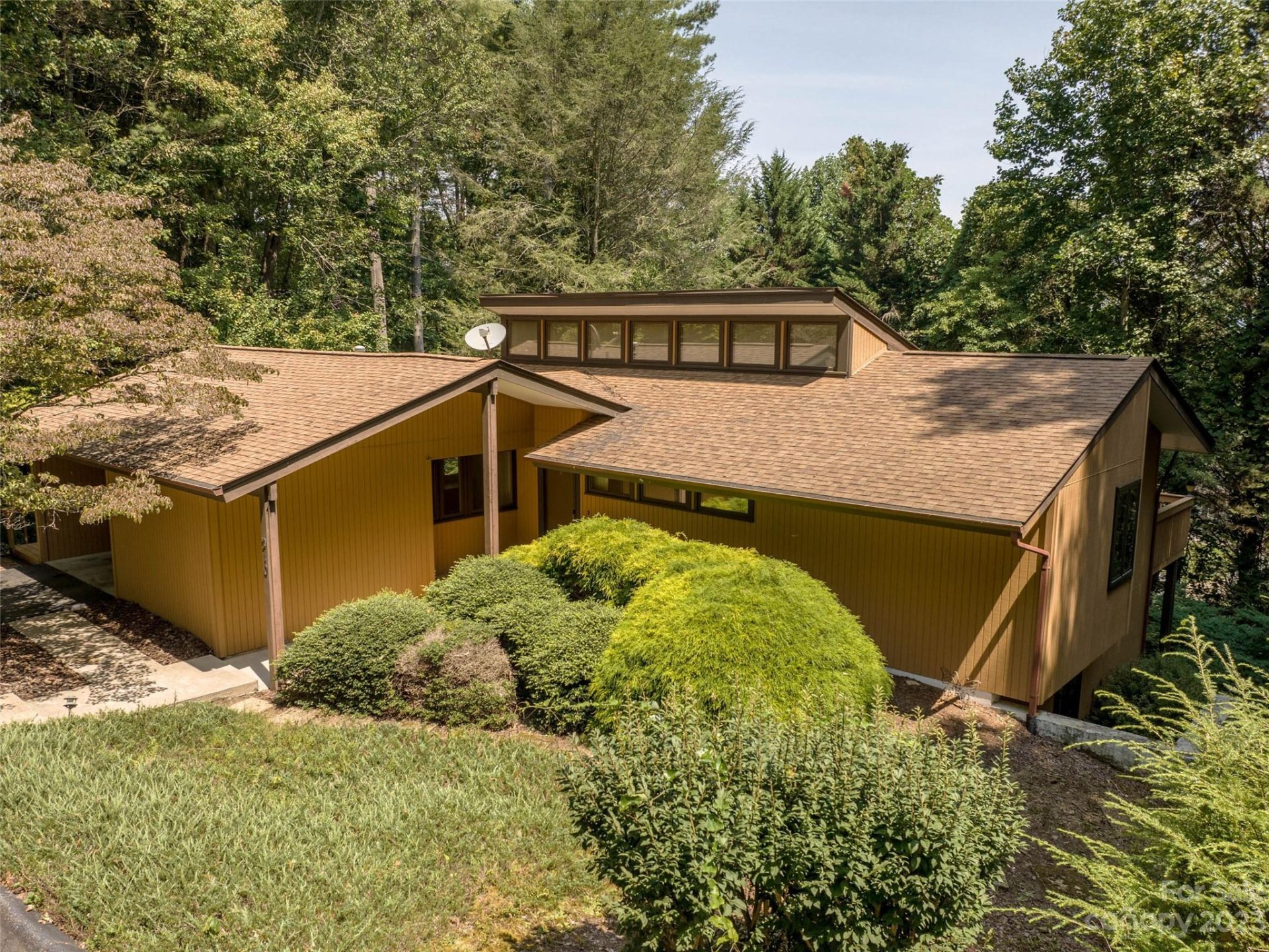 Property image 1 at 210 Joree Lane, Brevard, NC 28712