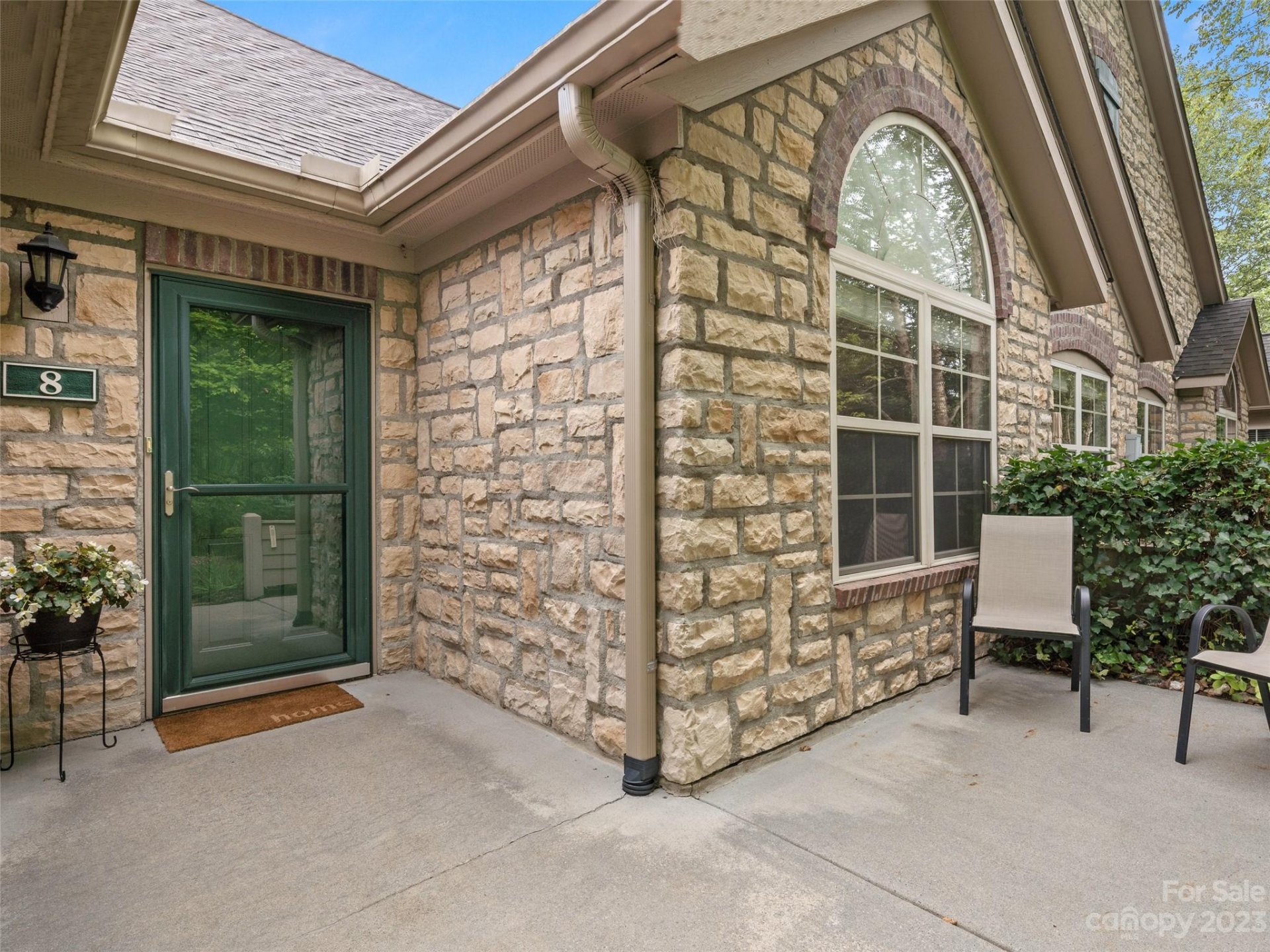 Property image 1 at 8 Mountain Meadow Circle, Weaverville, NC 28787