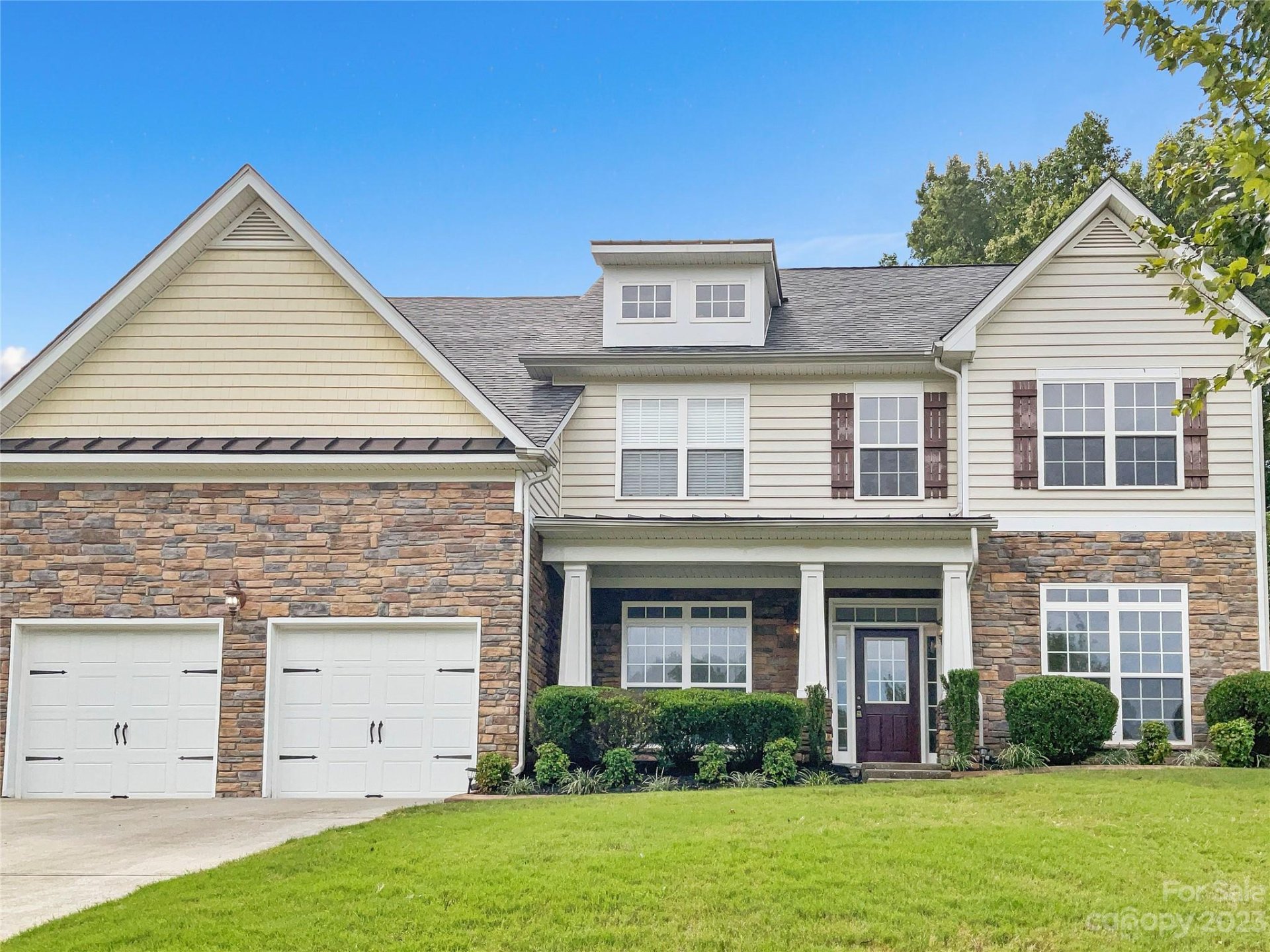 Property image 1 at 5028 Meadow Woods Drive, Lowell, NC 28098