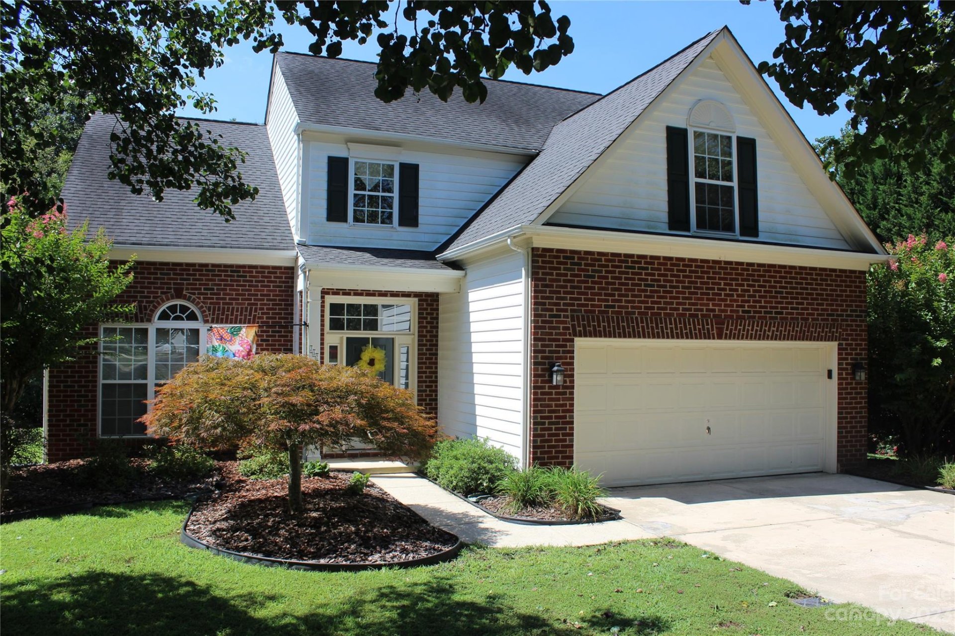 Property image 1 at 752 Moss Creek Drive, Matthews, NC 28105