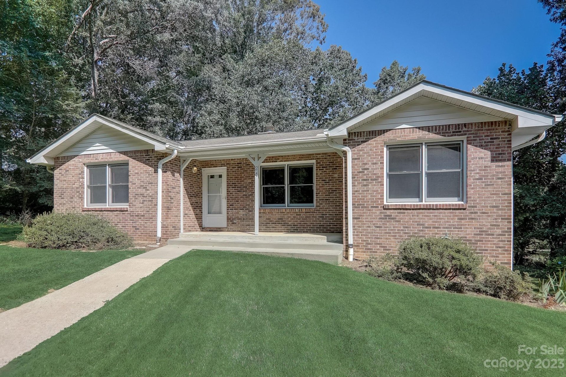 Property image 1 at 24 Apple Creek Lane, Hendersonville, NC 28792