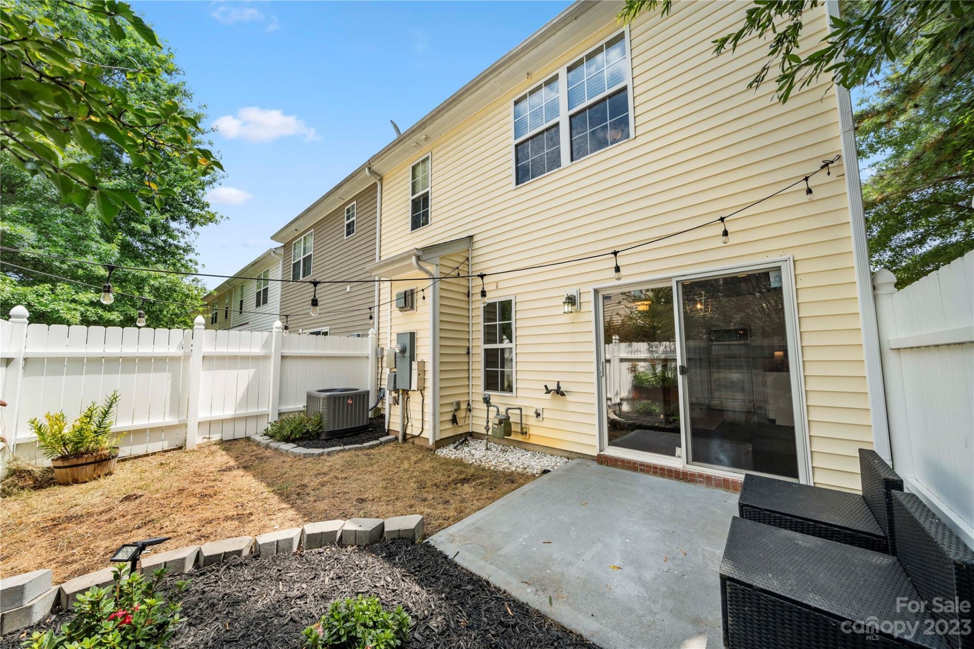 Property image 1 at 13703 Singleleaf Lane, Charlotte, NC 28278