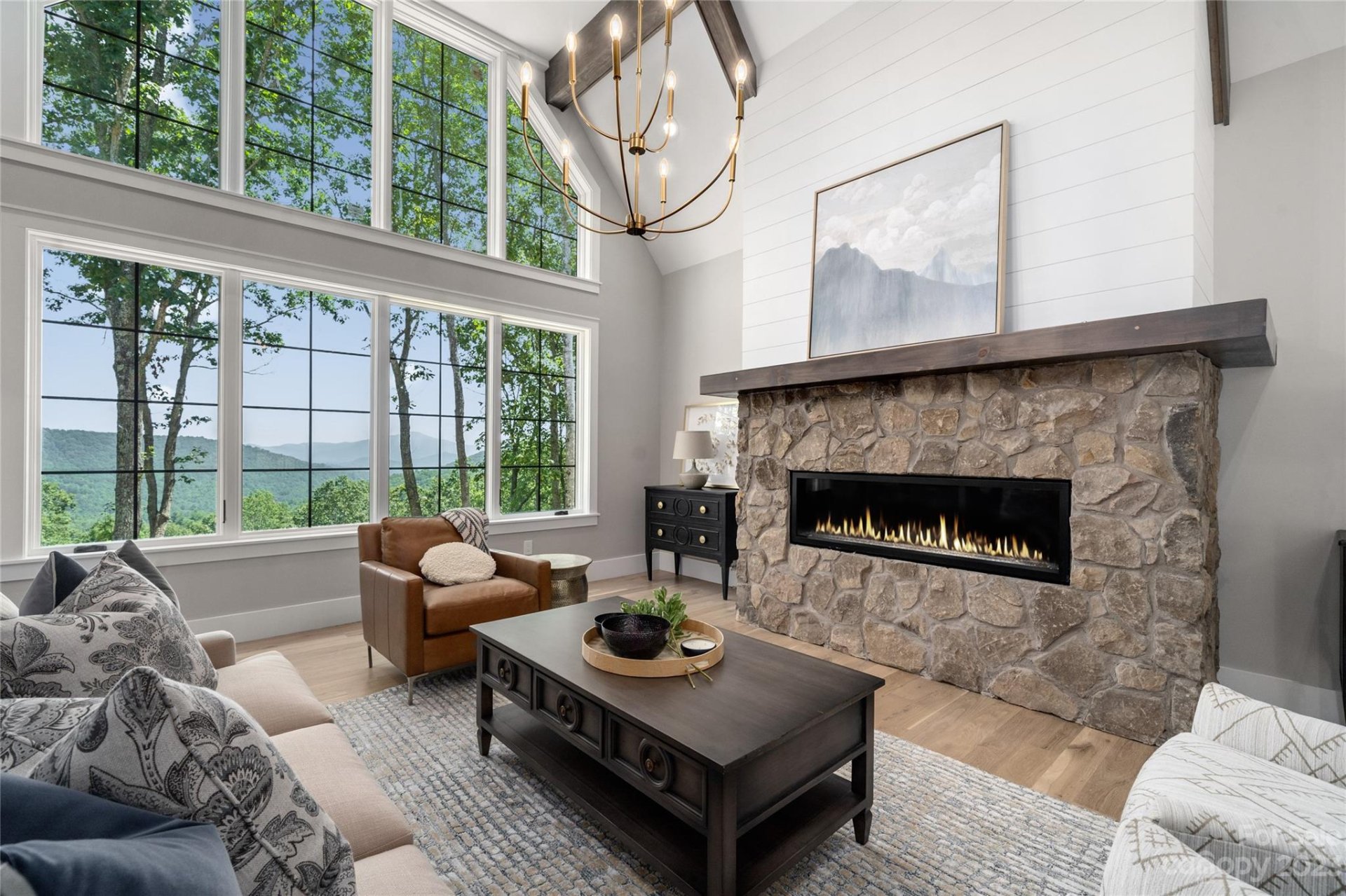 Property image 1 at 27 Windcliff Drive, Asheville, NC 28803