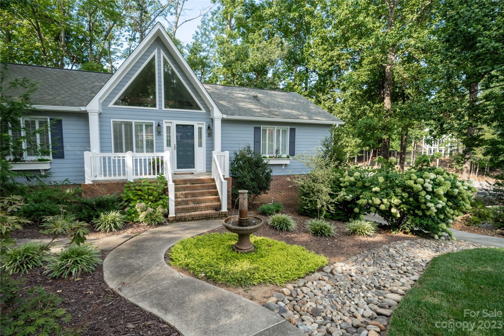 Property image 1 at 2697 Trent Pines Court, Sherrills Ford, NC 28673