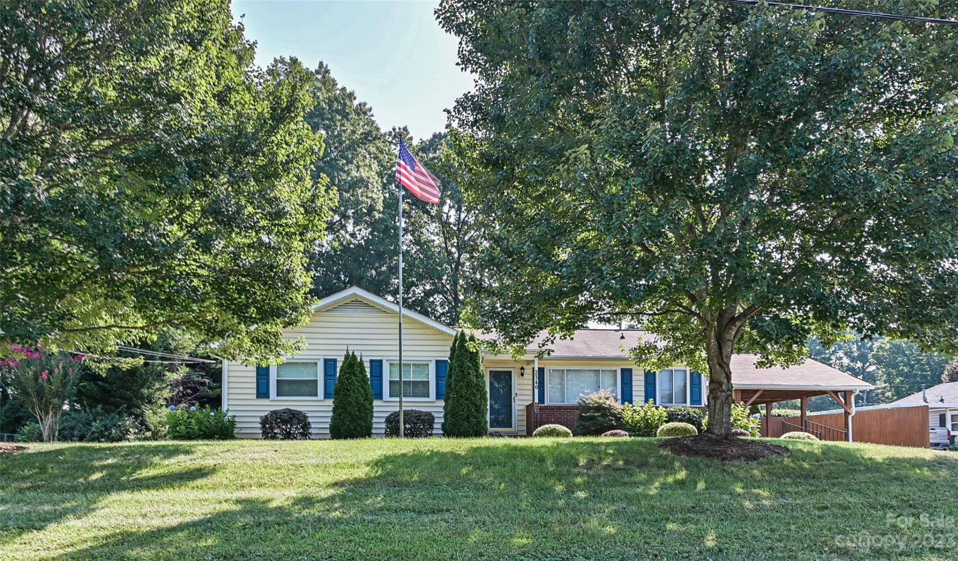 Property image 1 at 2340 Gaines Avenue, Gastonia, NC 28054