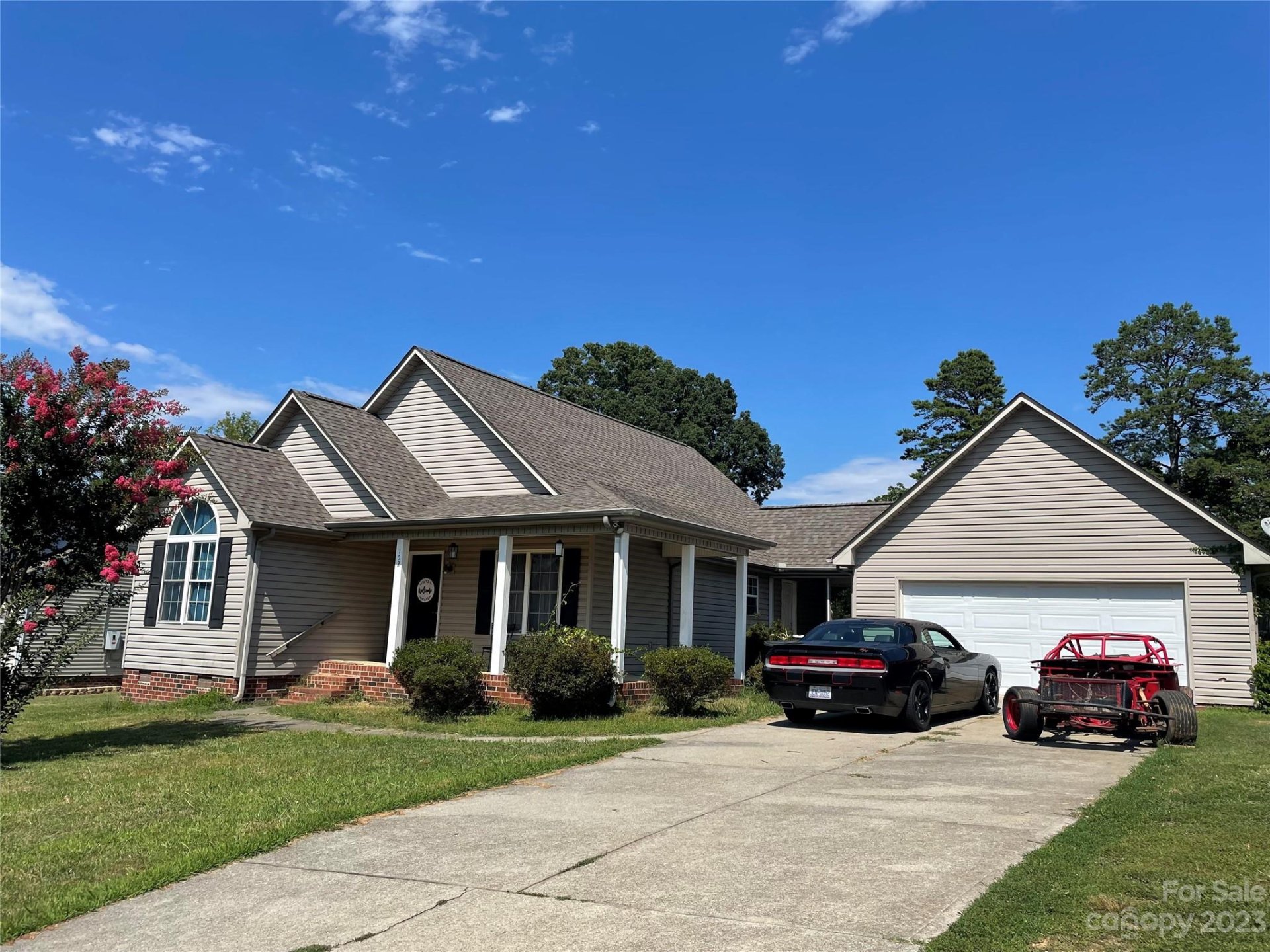 152 Brook Glen Drive