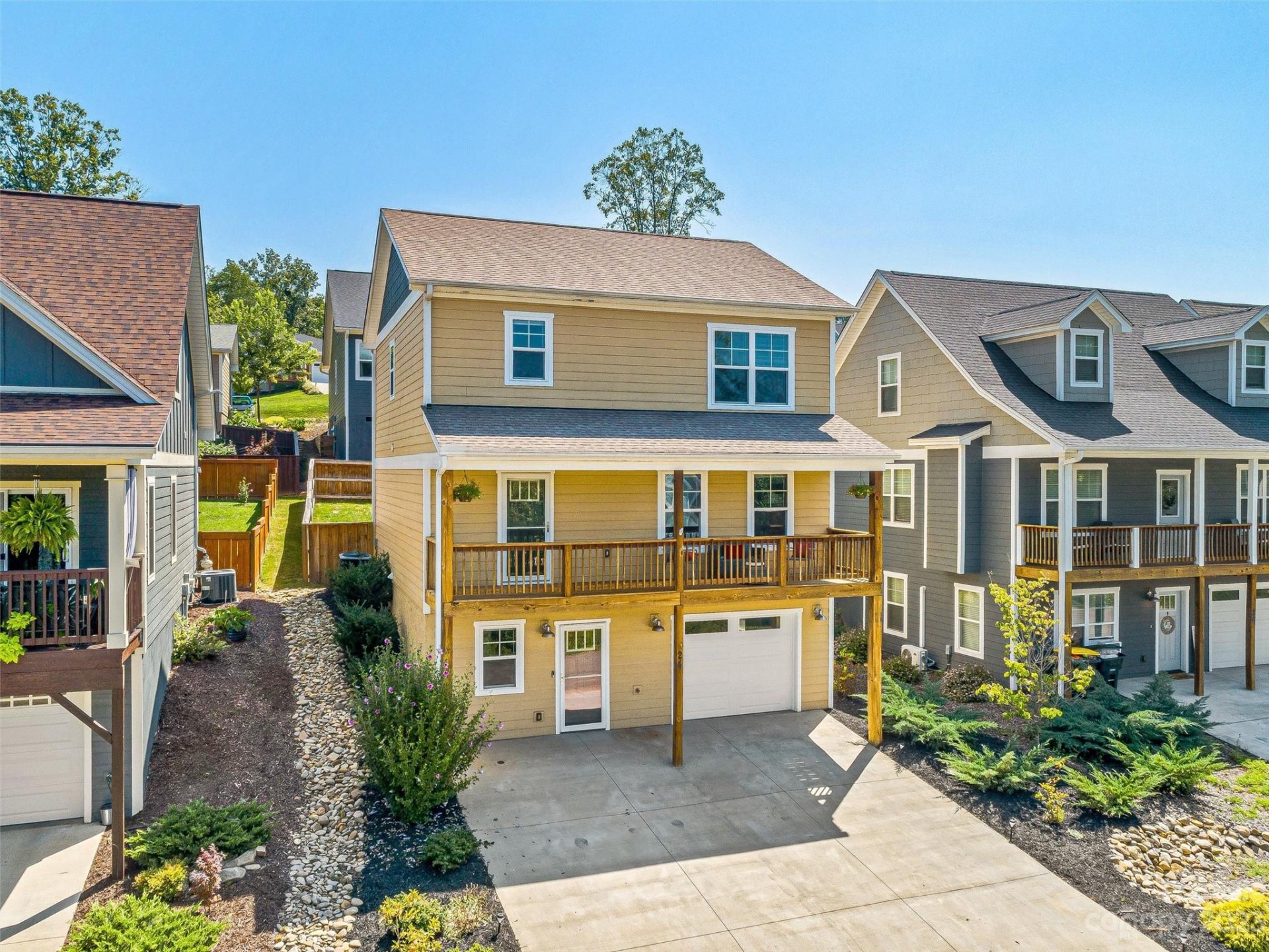 Property image 1 at 24 Greenwood Fields Drive, Asheville, NC 28804