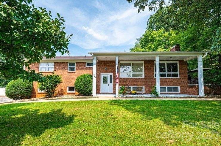 Property image 1 at 147 Lucky Hollow Road, Hickory, NC 28601