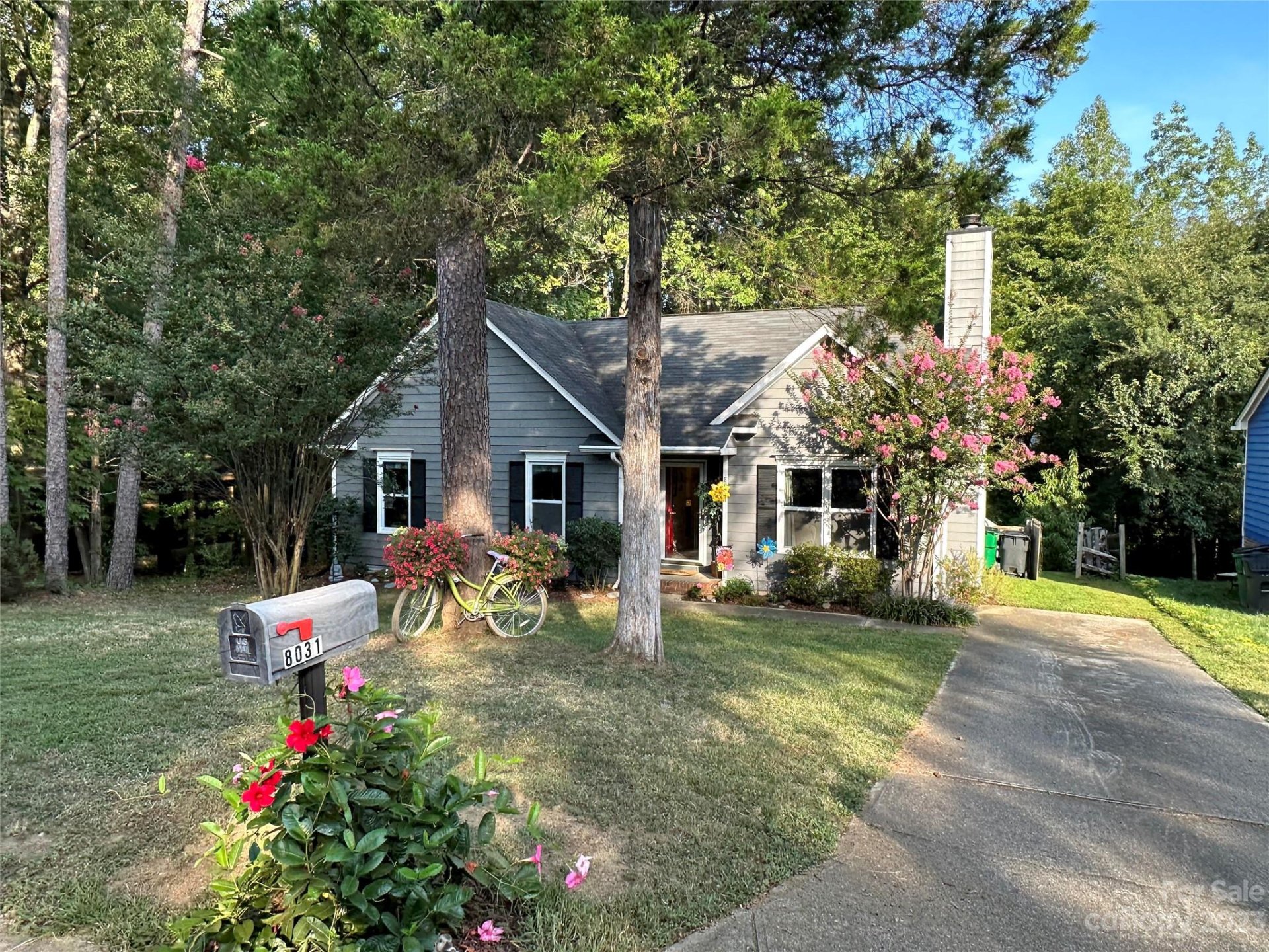 Property image 1 at 8031 Tiburon Circle, Charlotte, NC 28215