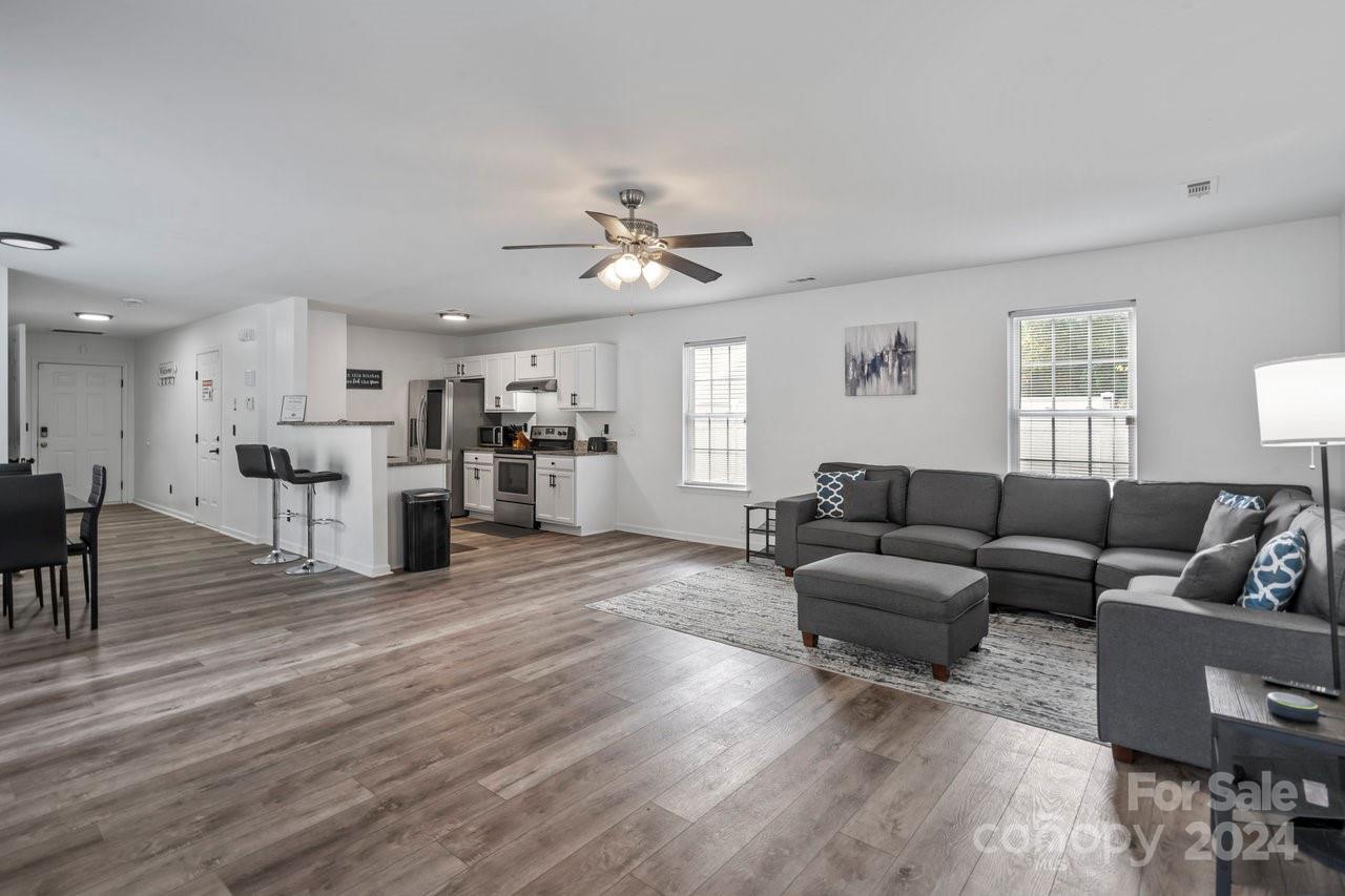 Property image 1 at 1341 Crandon Drive, Charlotte, NC 28216