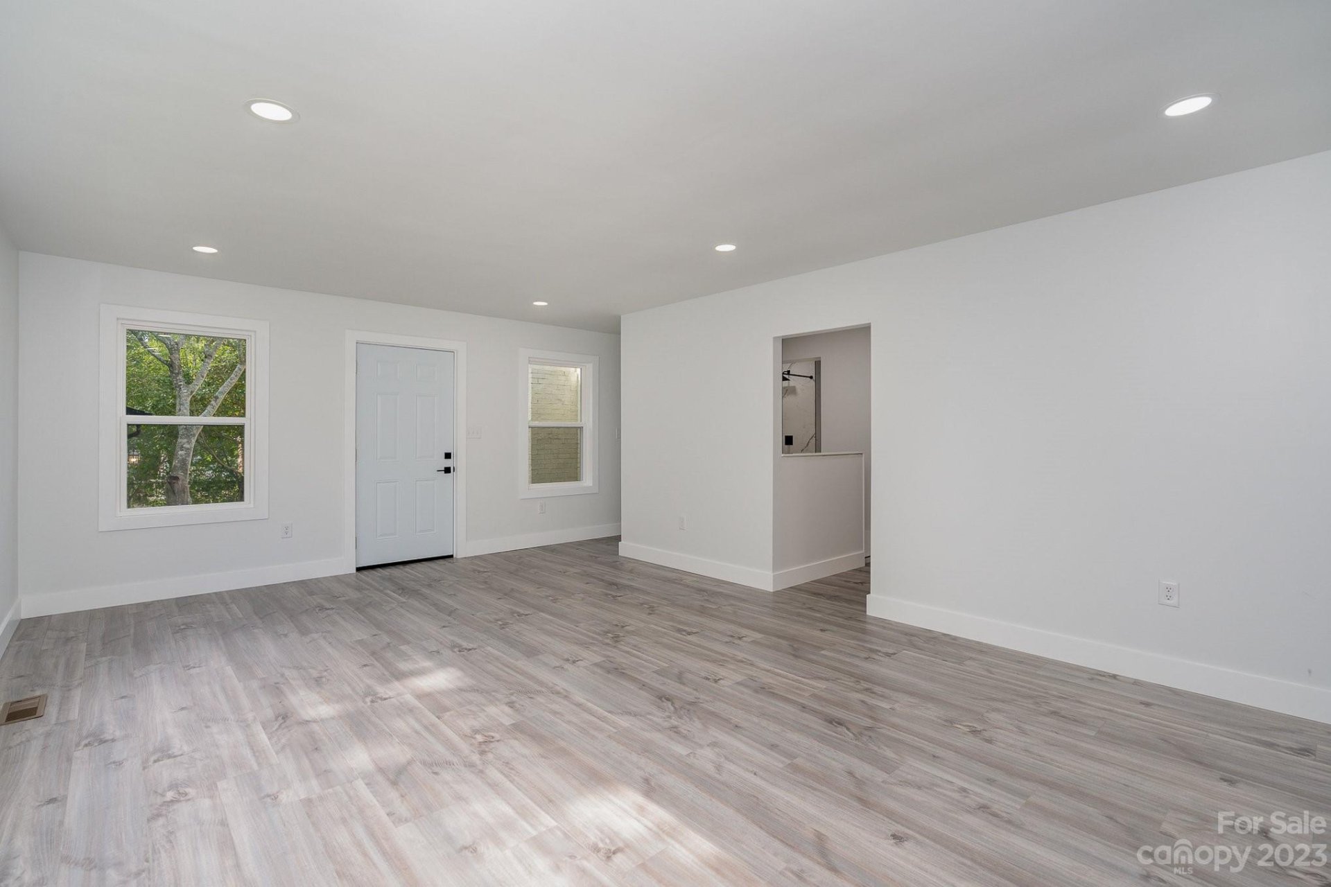Property image 3 at 5500 Faulconbridge Road, Charlotte, NC 28227