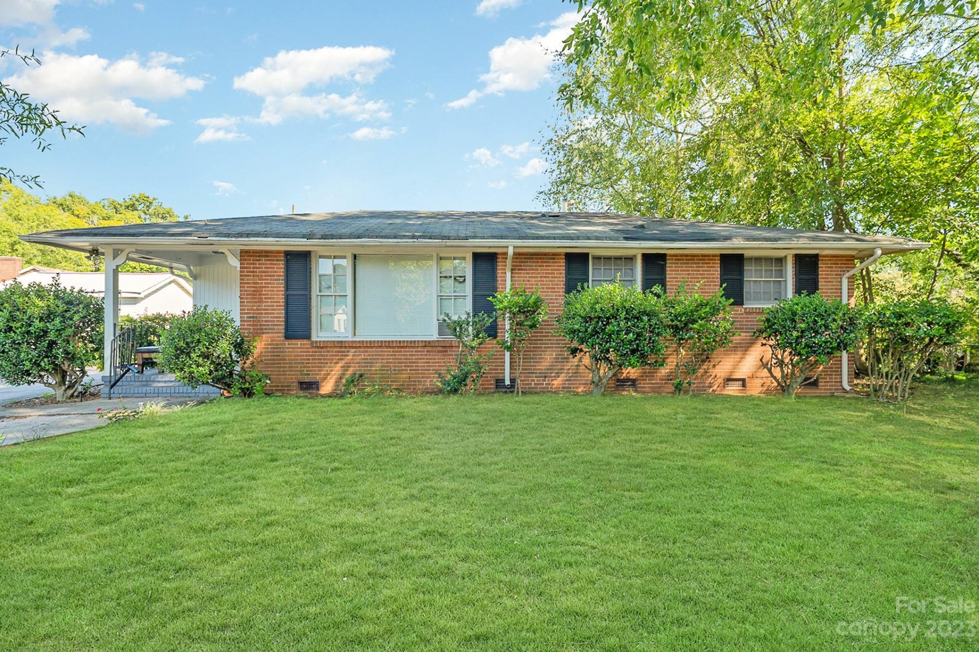 3613 Manchester Drive