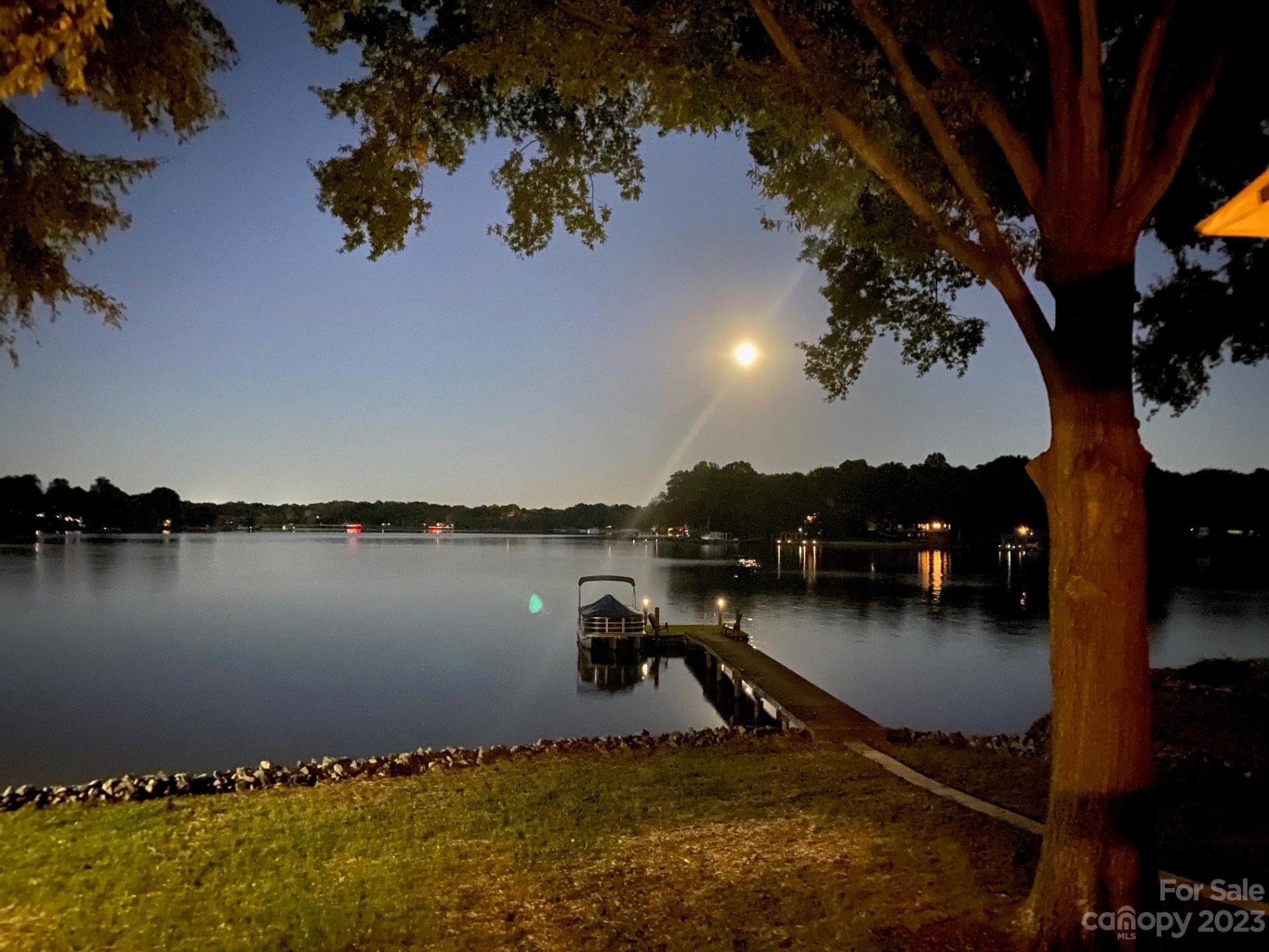 Property image 1 at 191 Crystal Circle, Mooresville, NC 28117