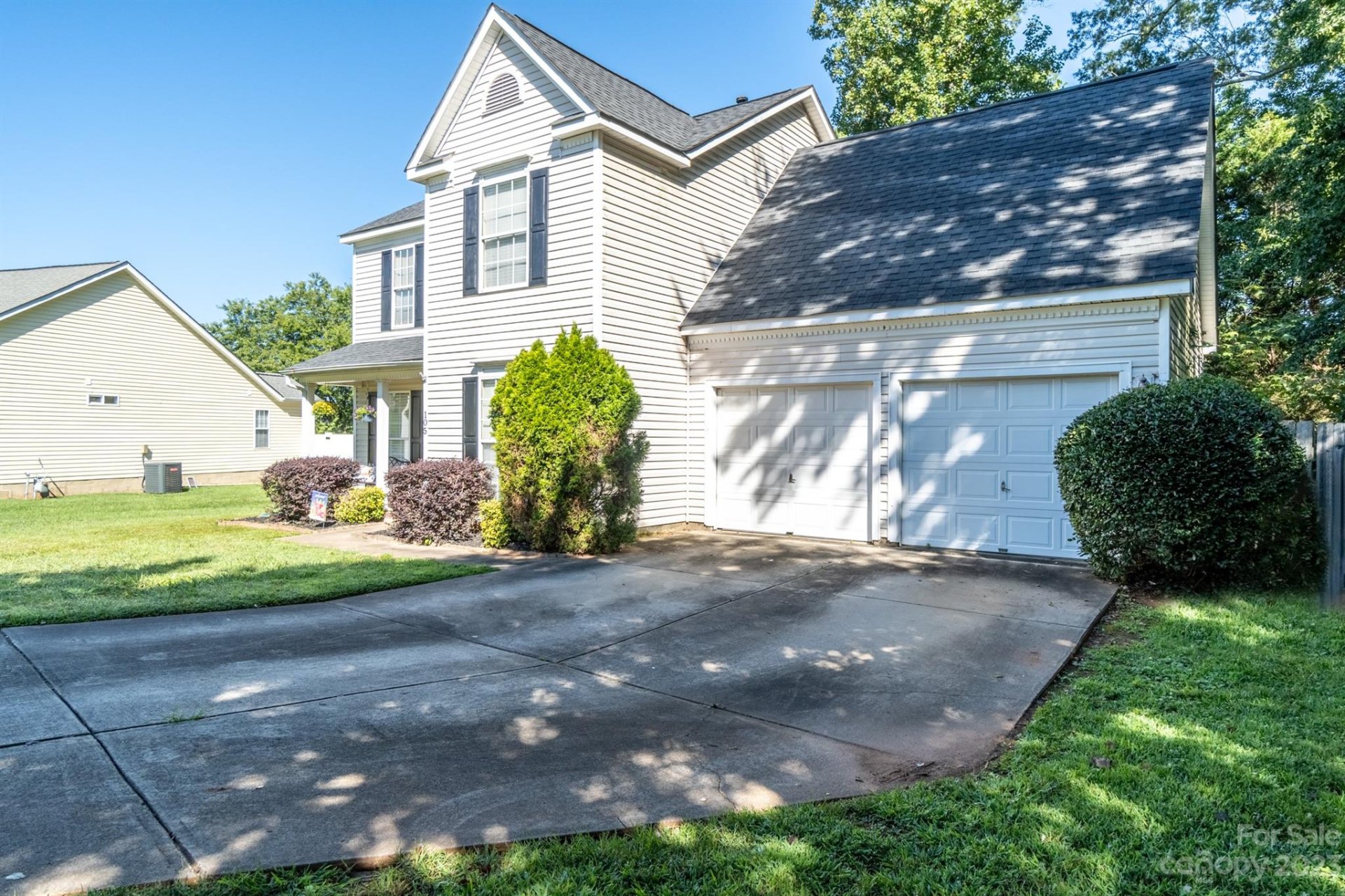 Property image 1 at 105 N Mulberry Court, Mount Holly, NC 28120