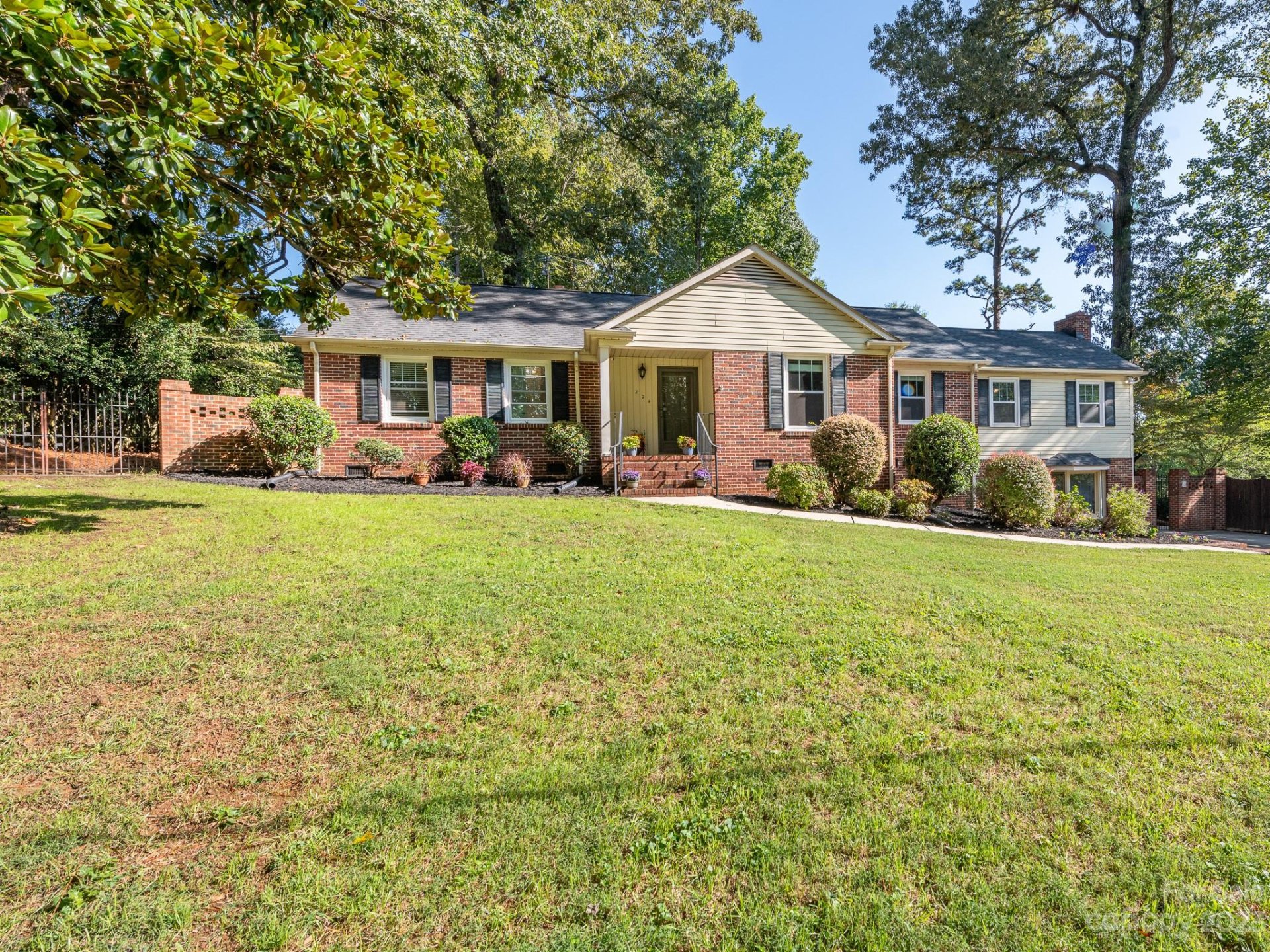 Property image 1 at 204 Marshall Street, Fort Mill, SC 29715