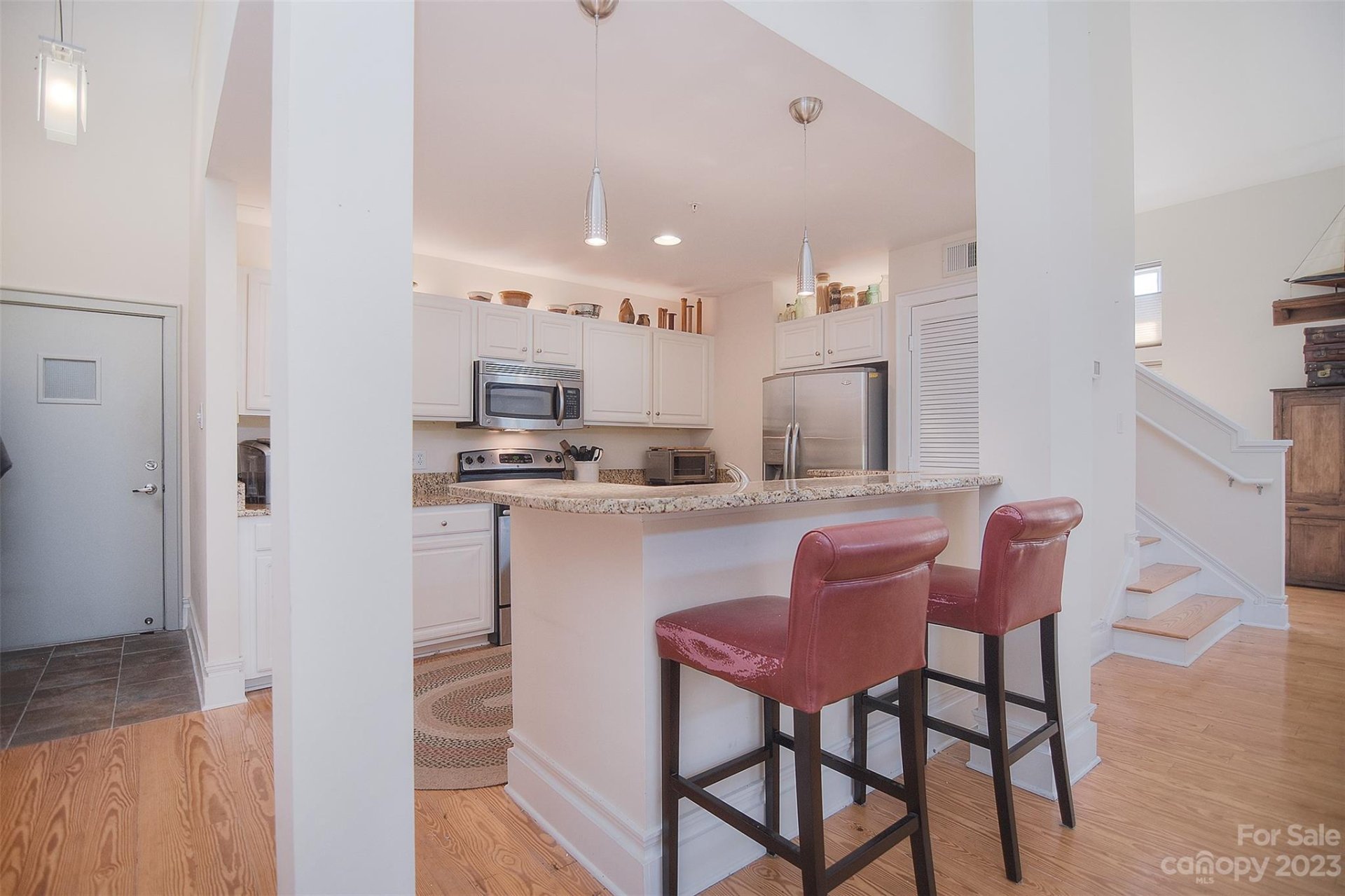 Property image 1 at 404 N Laurel Avenue, Charlotte, NC 28204