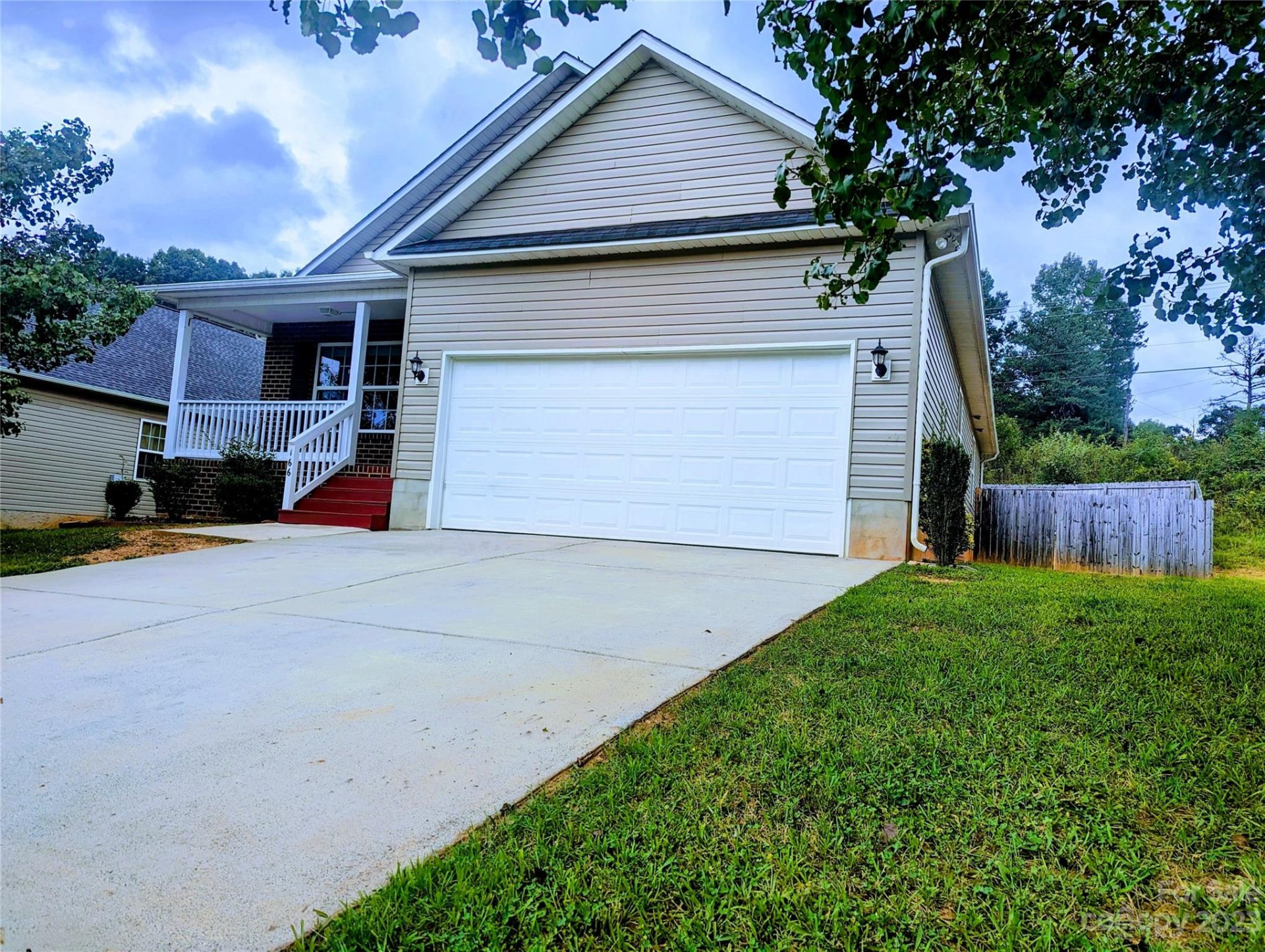 Property image 2 at 166 Pheasant Ridge Circle, York, SC 29745