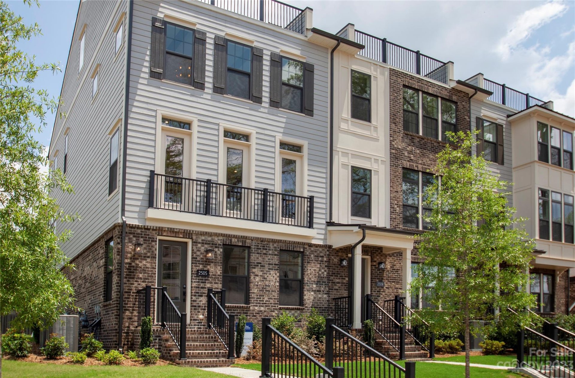 Property image 1 at 2505 Kenmore Avenue, Charlotte, NC 28204