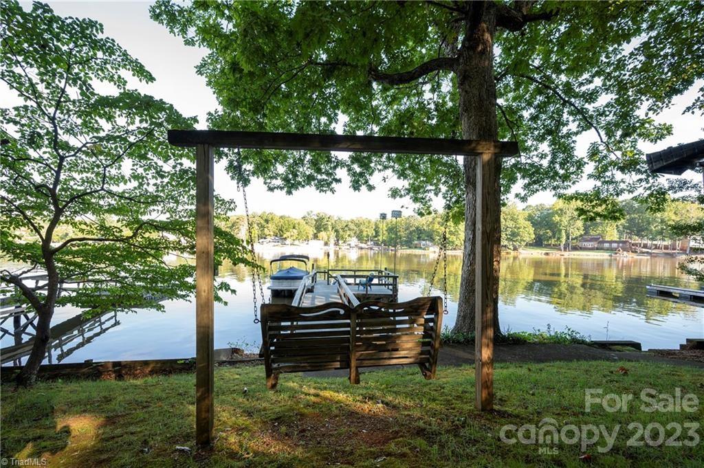 1208 Lake Drive 9 Drive