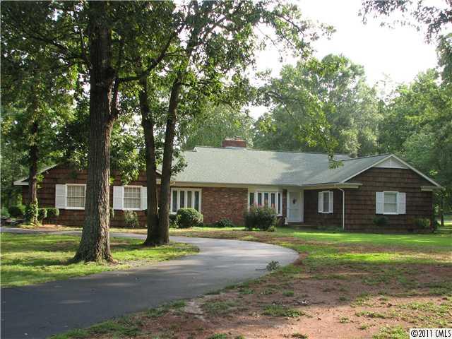 109 Forest Hills Drive